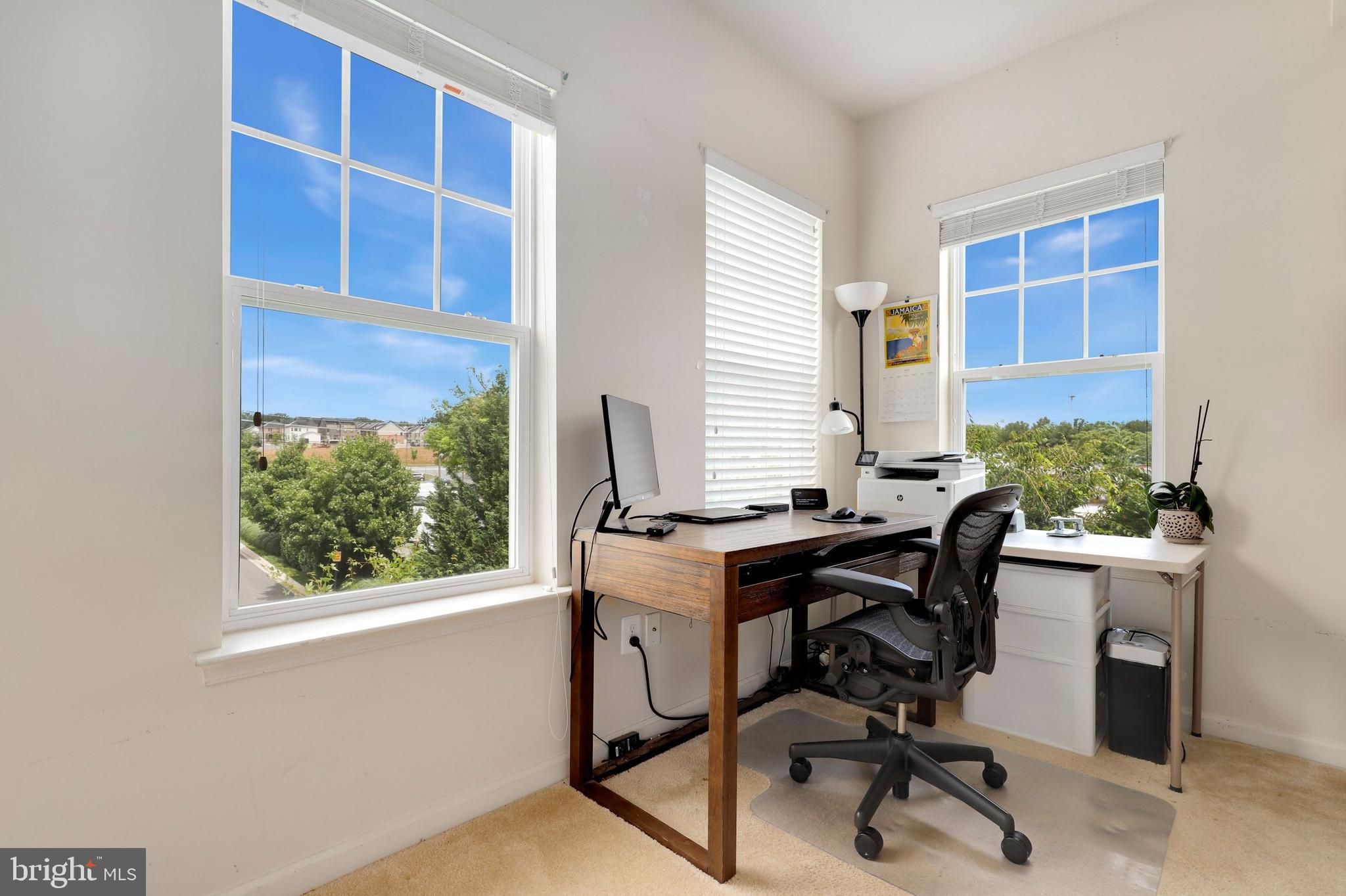 GALLERY PARK - Residential