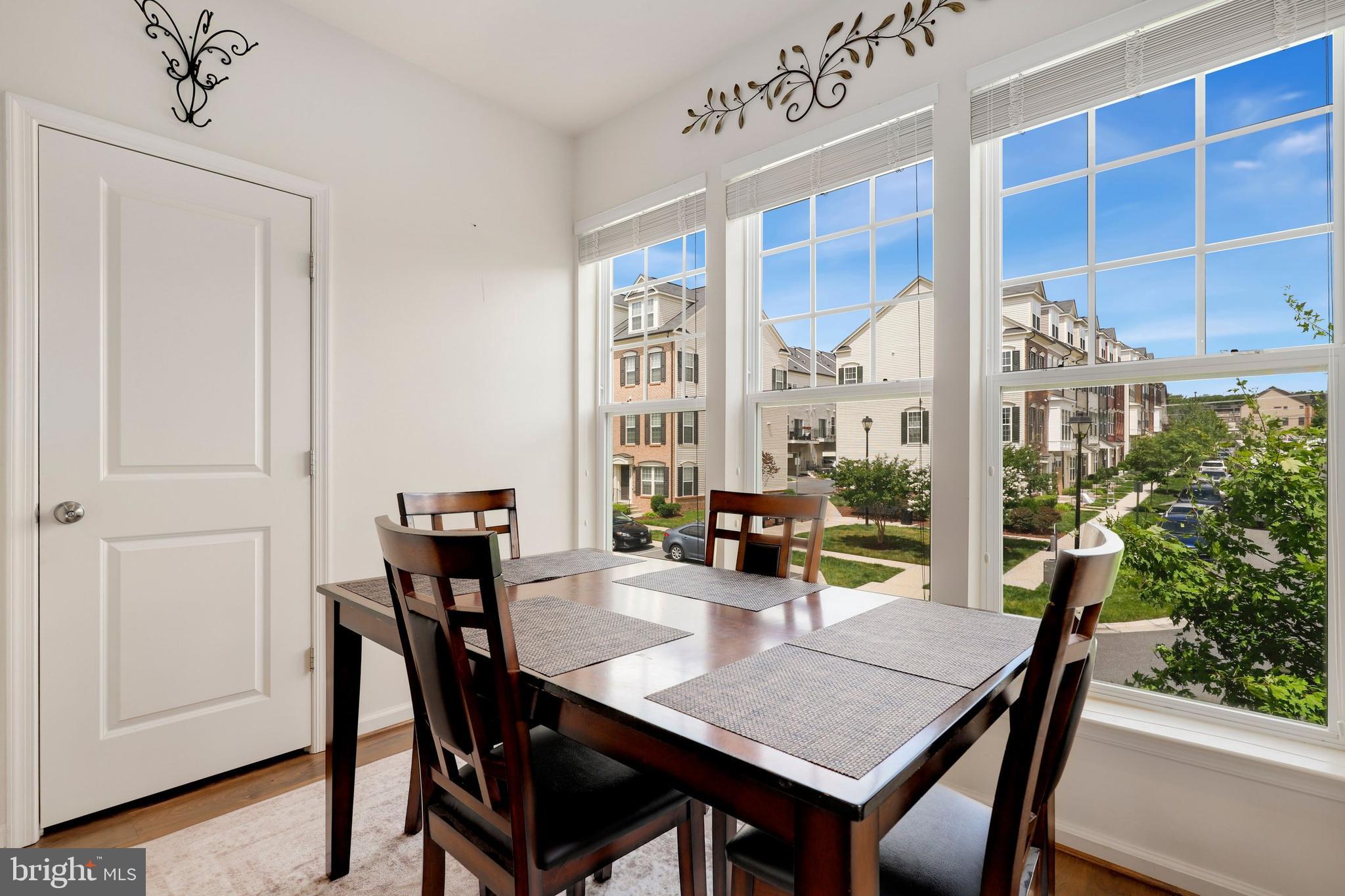 GALLERY PARK - Residential