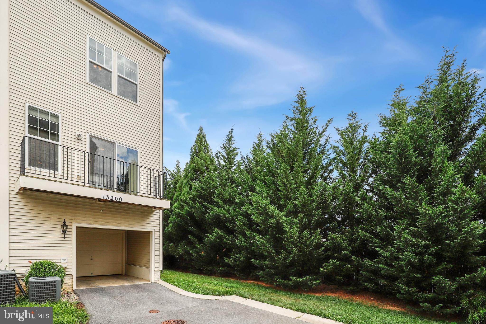 GALLERY PARK - Residential