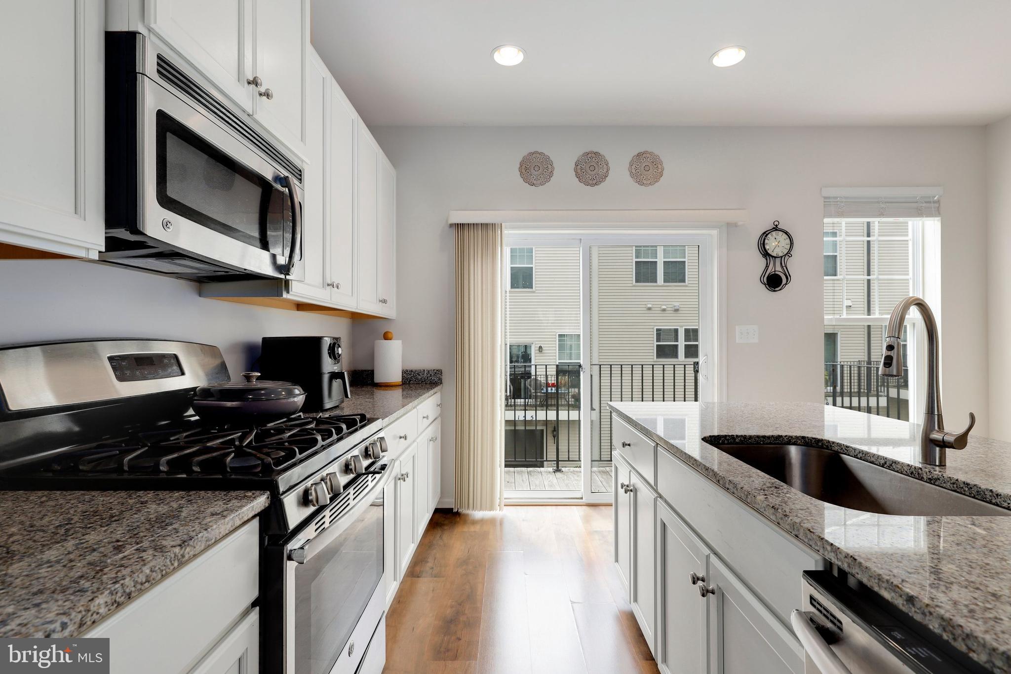 GALLERY PARK - Residential