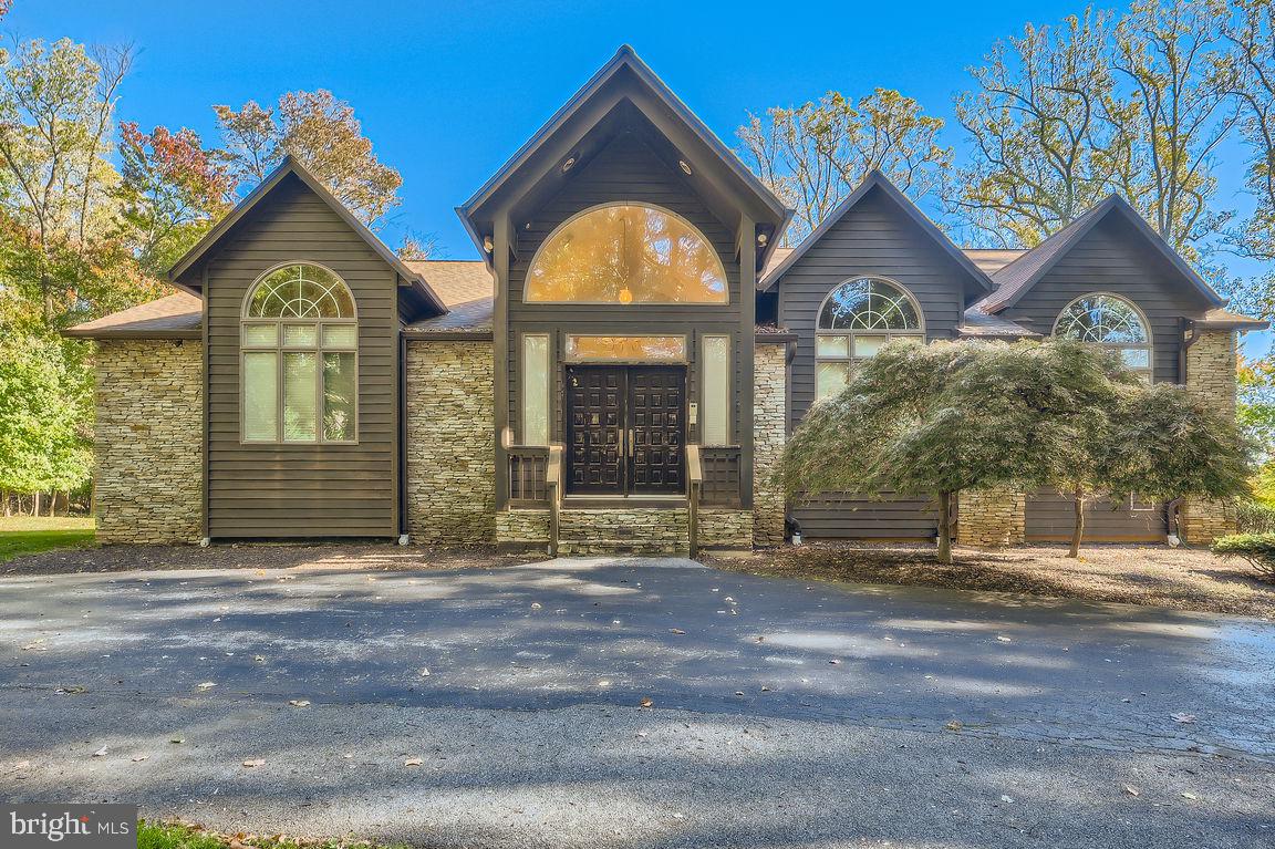 WORTHINGTON GREEN - Residential