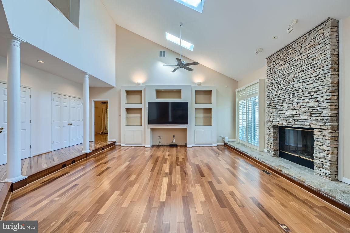 WORTHINGTON GREEN - Residential