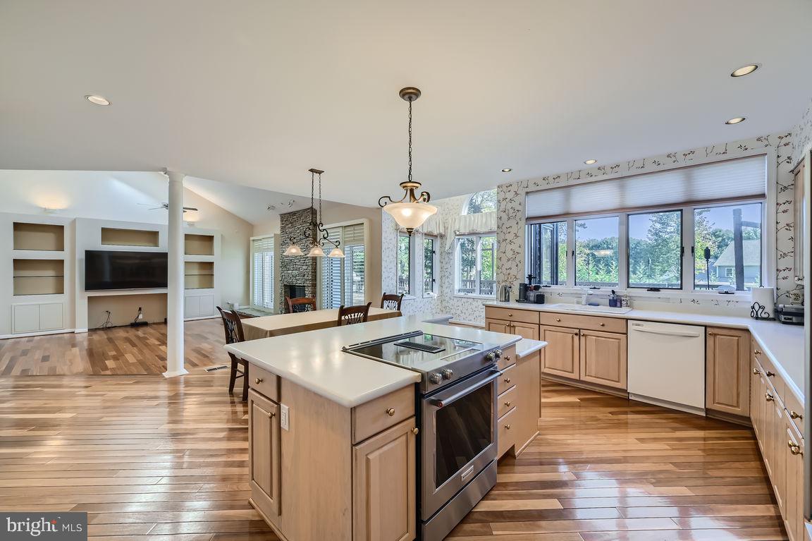 WORTHINGTON GREEN - Residential