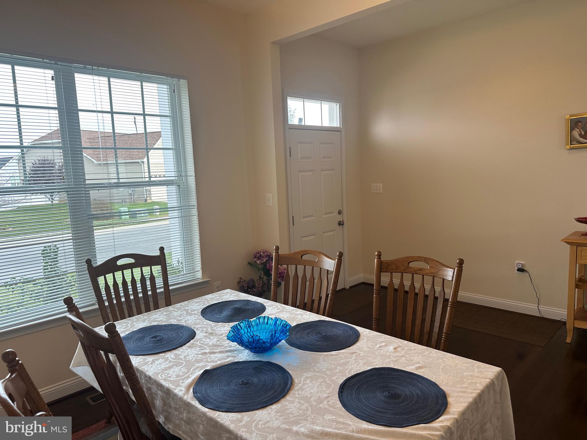 ARCADIA SPRINGS - Residential