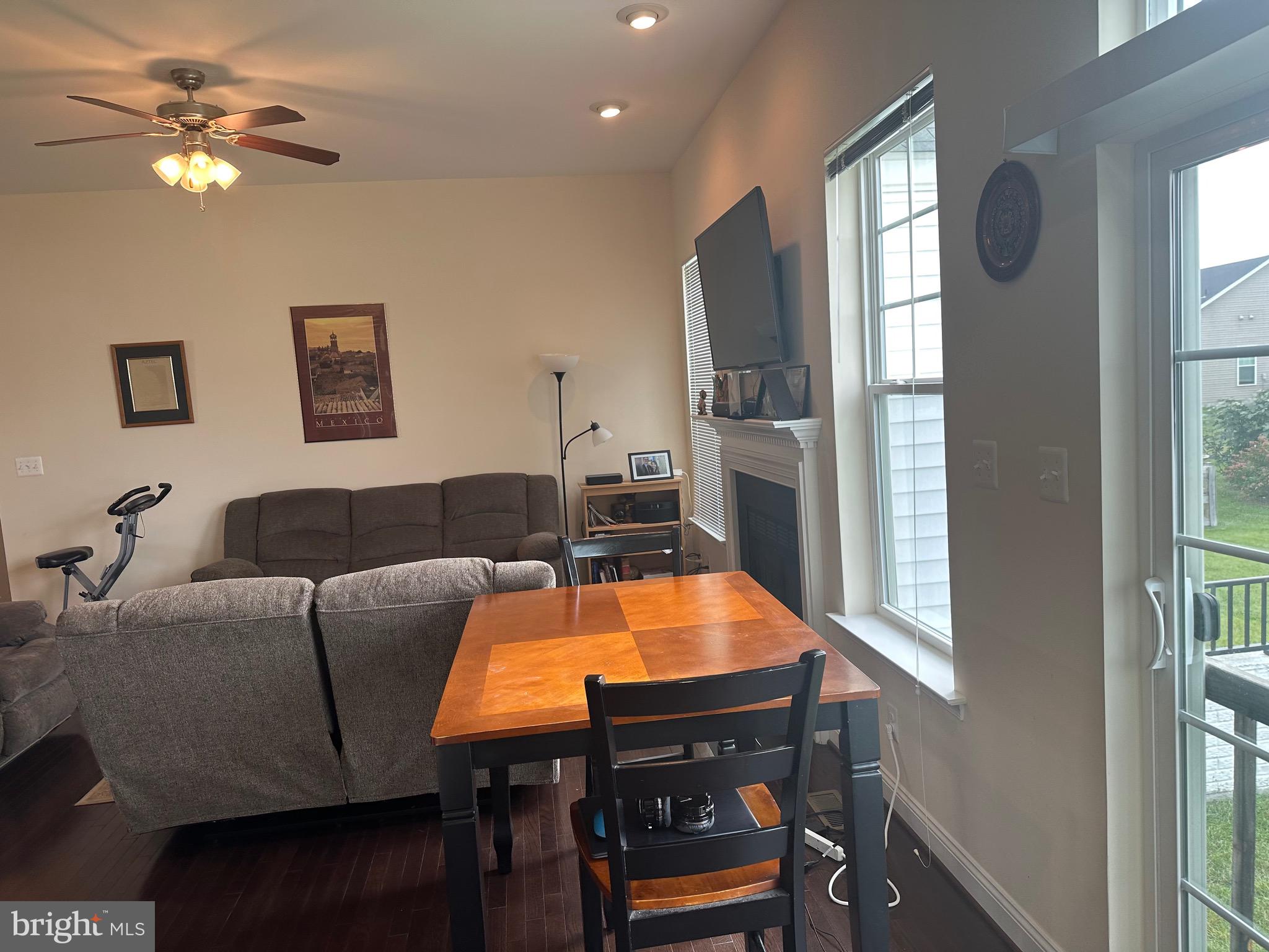 ARCADIA SPRINGS - Residential