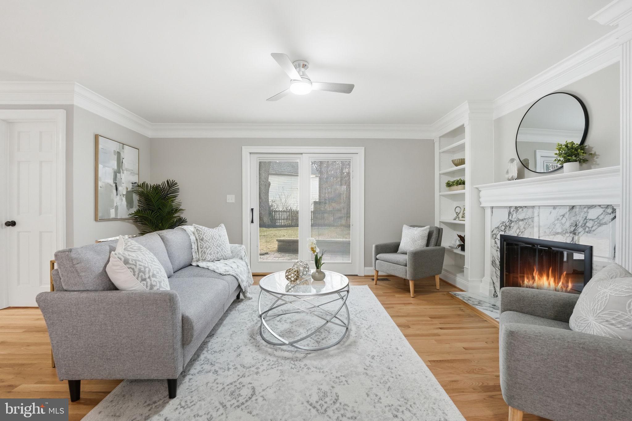 LAKE BRADDOCK - Residential