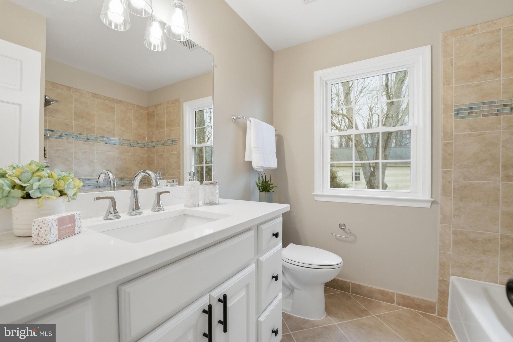 LAKE BRADDOCK - Residential