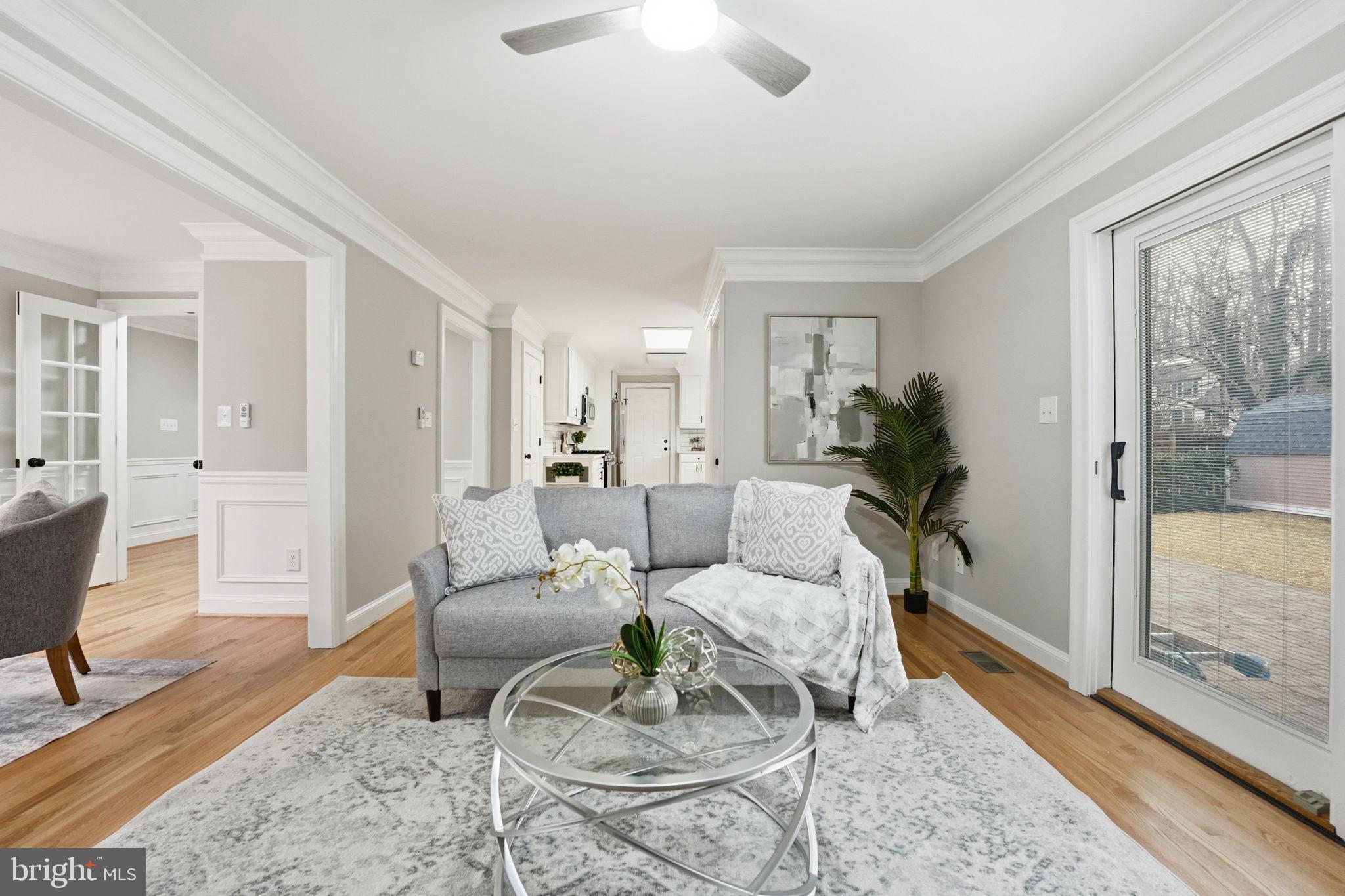 LAKE BRADDOCK - Residential