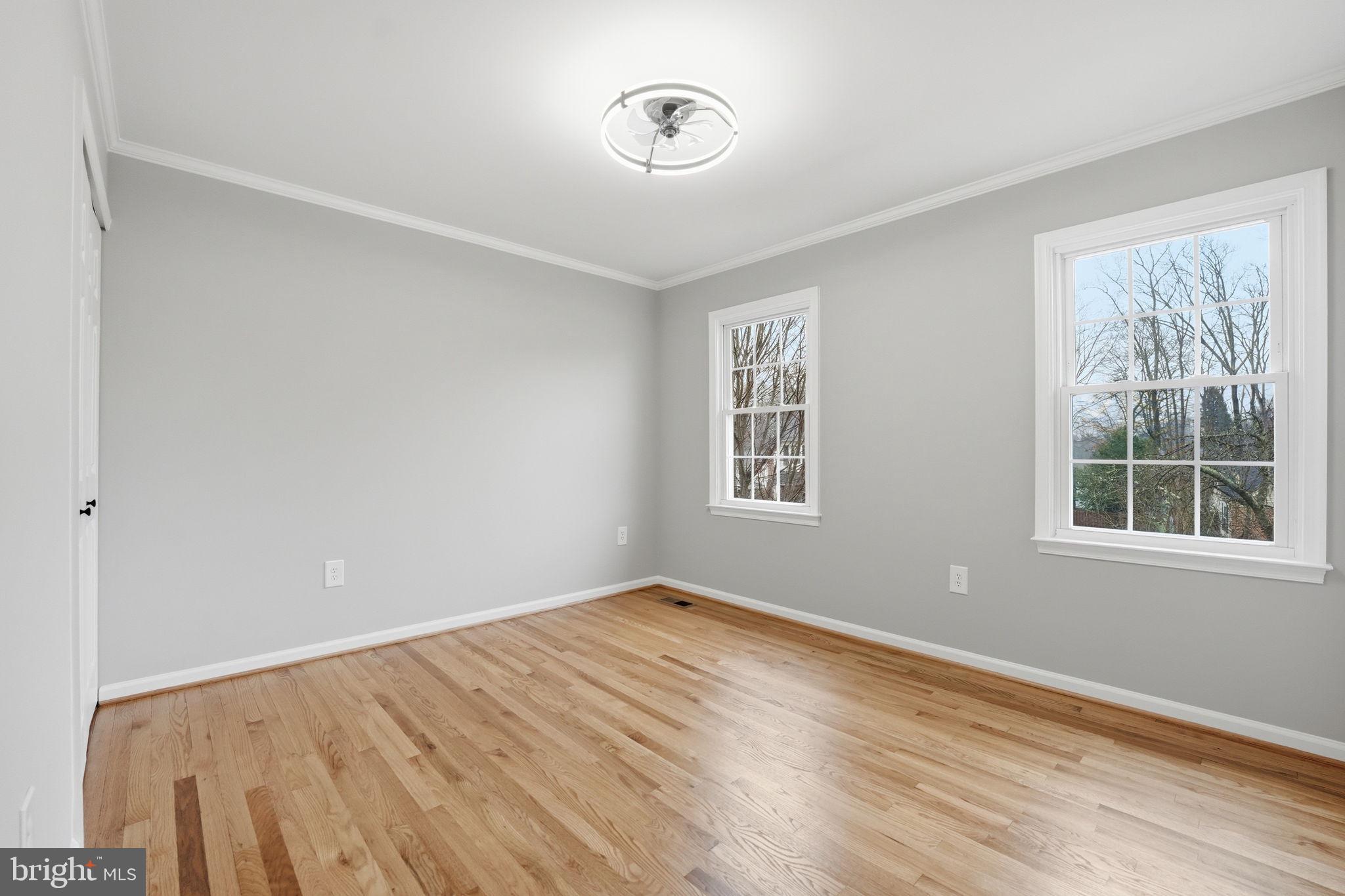 LAKE BRADDOCK - Residential