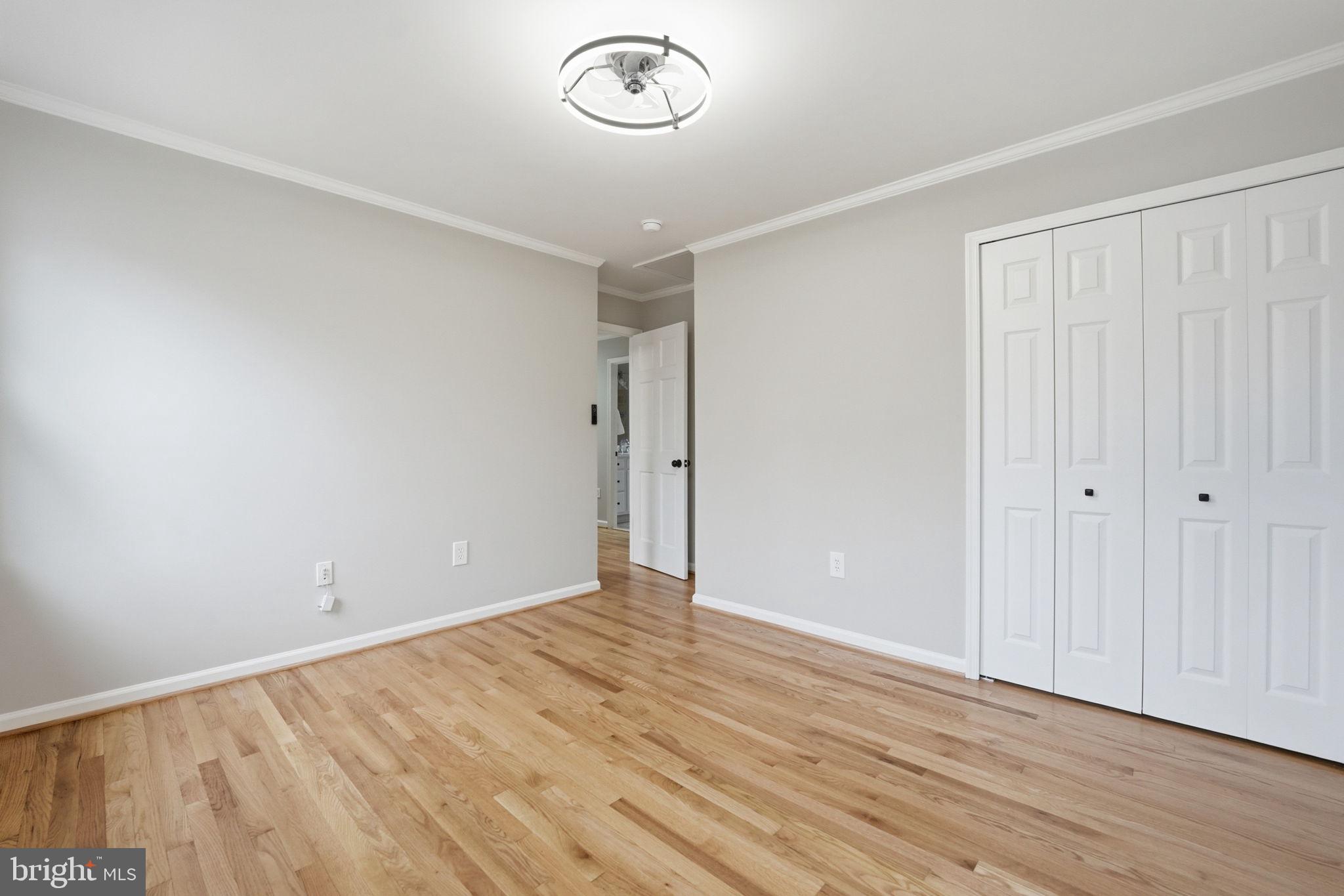 LAKE BRADDOCK - Residential