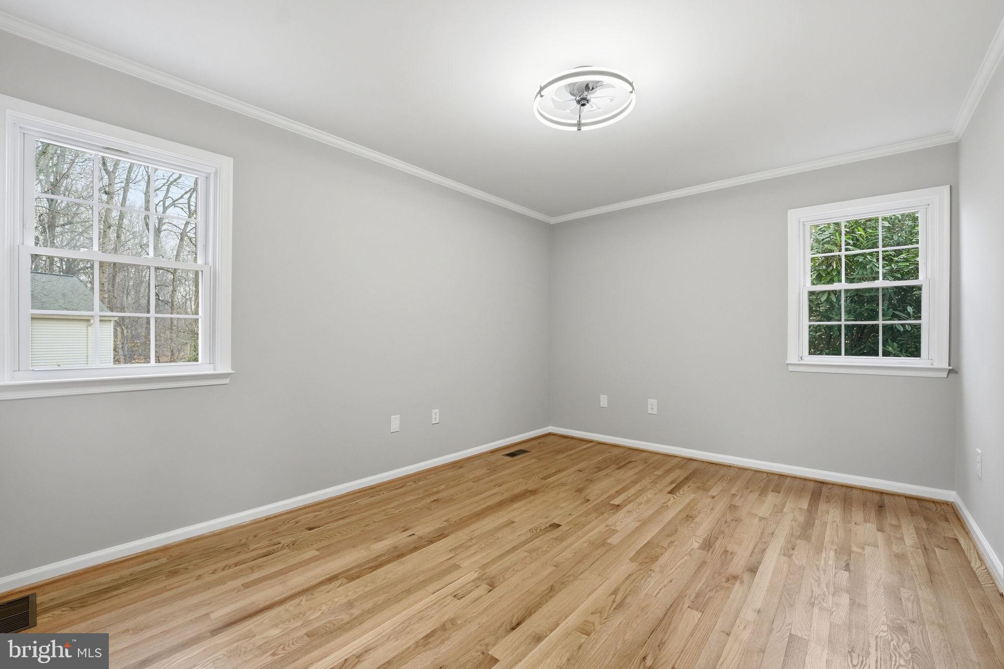 LAKE BRADDOCK - Residential