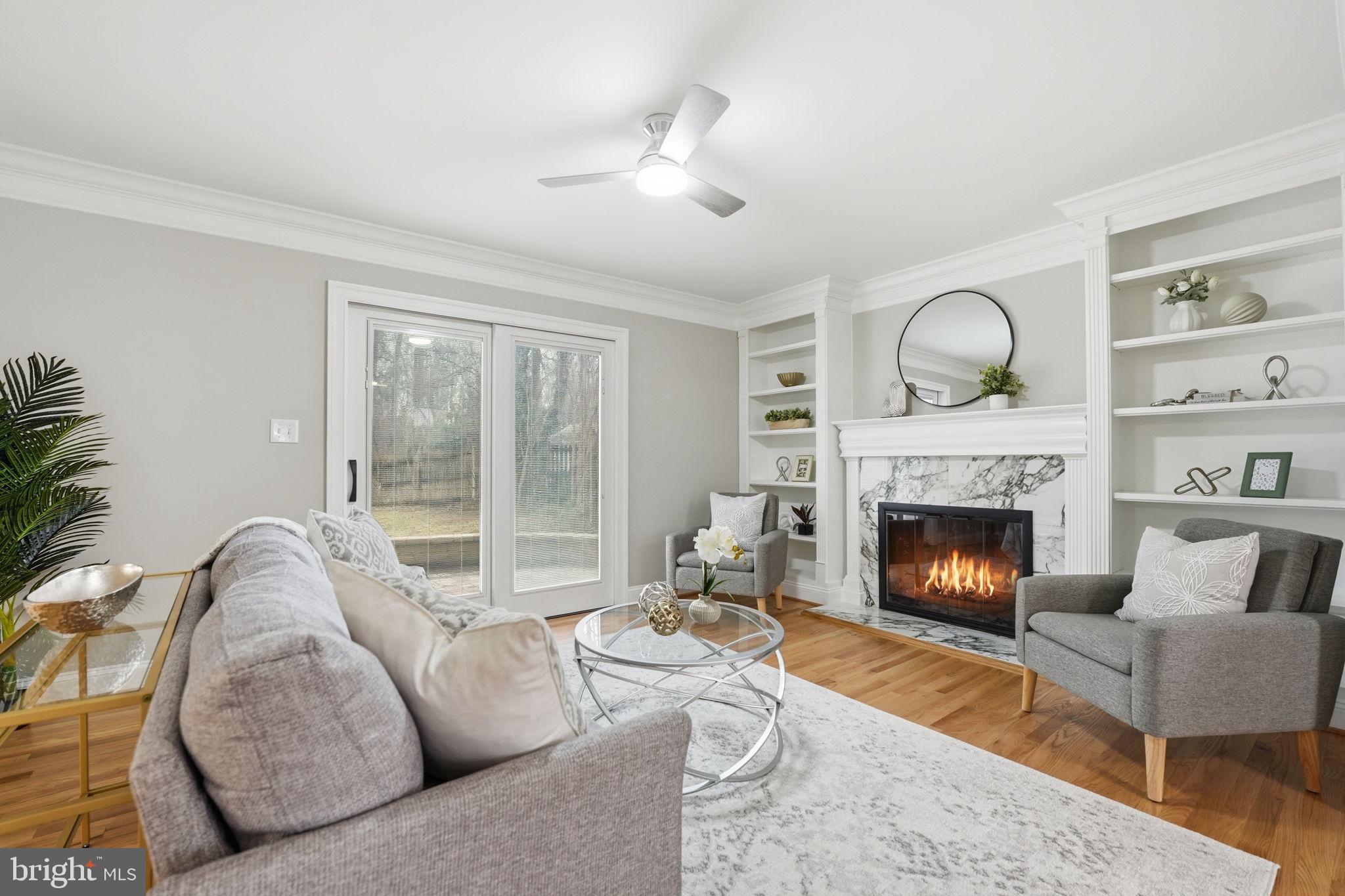 LAKE BRADDOCK - Residential