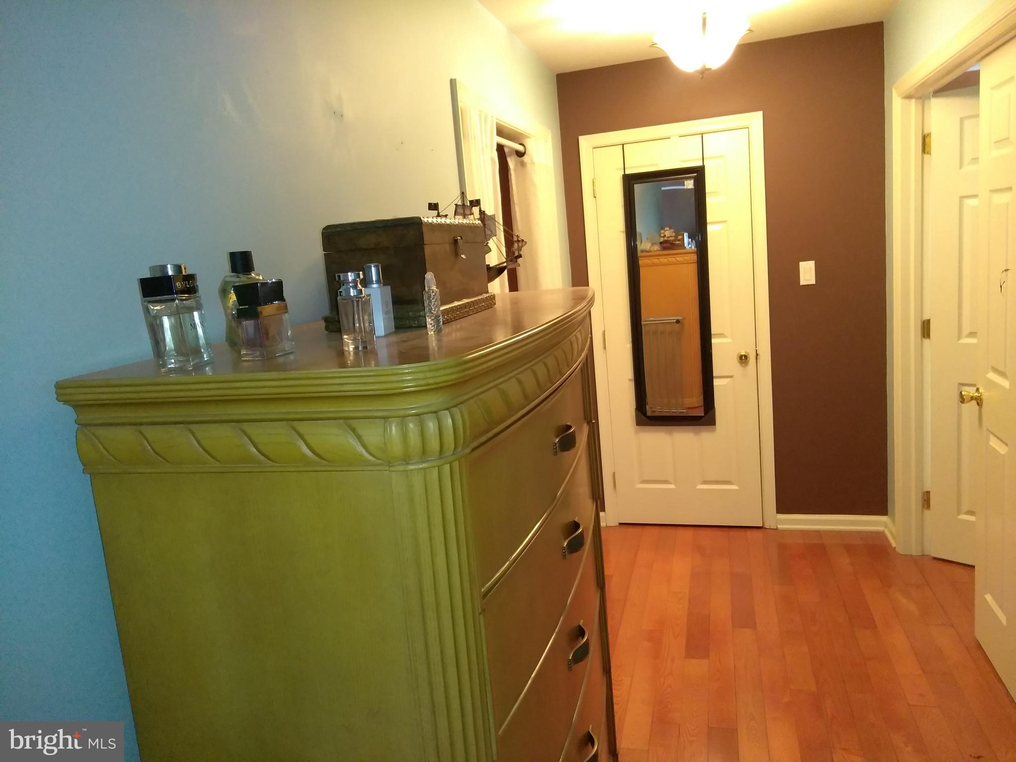 SOUTHAMPTON HGHTS - Residential