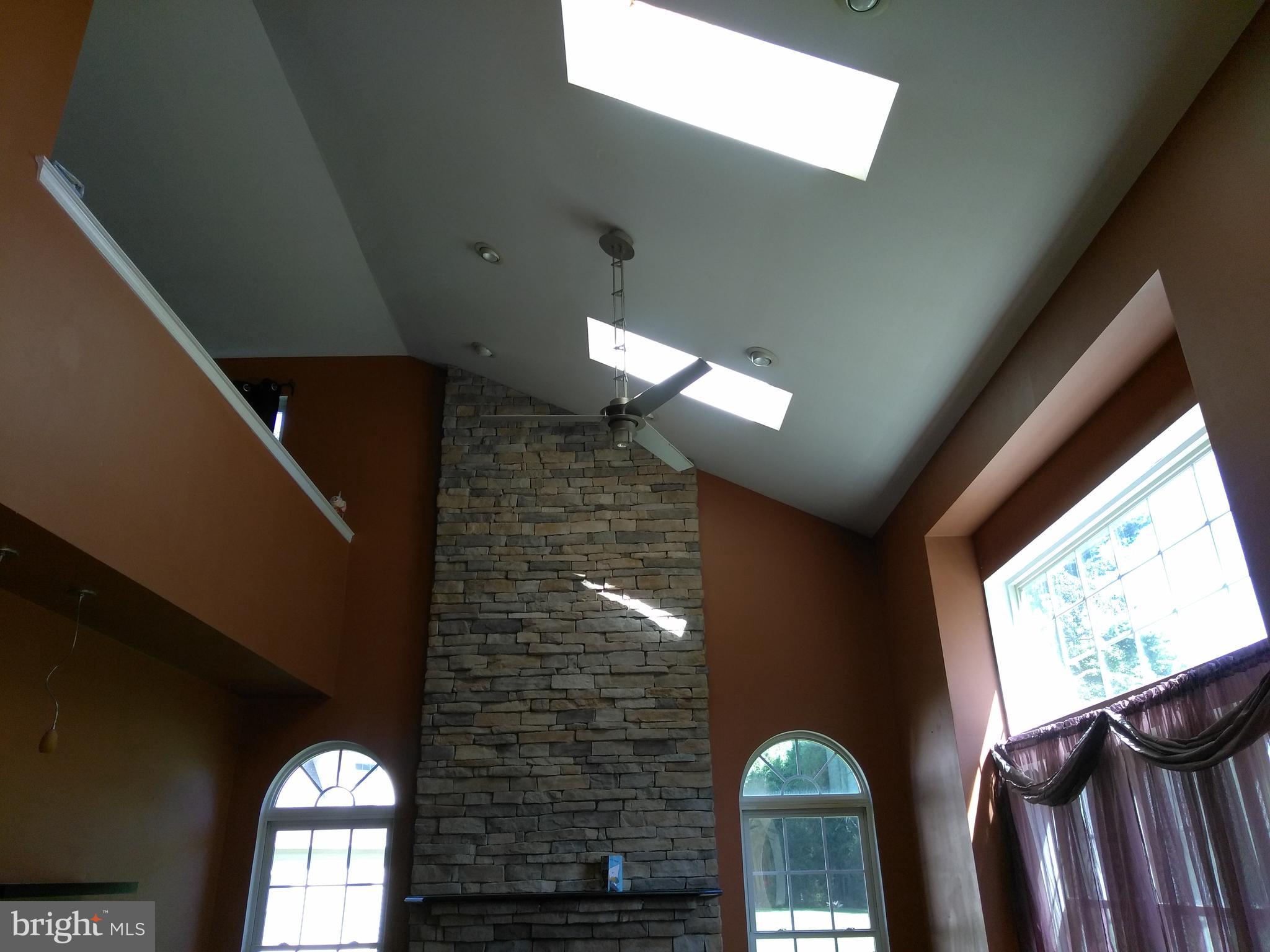 SOUTHAMPTON HGHTS - Residential