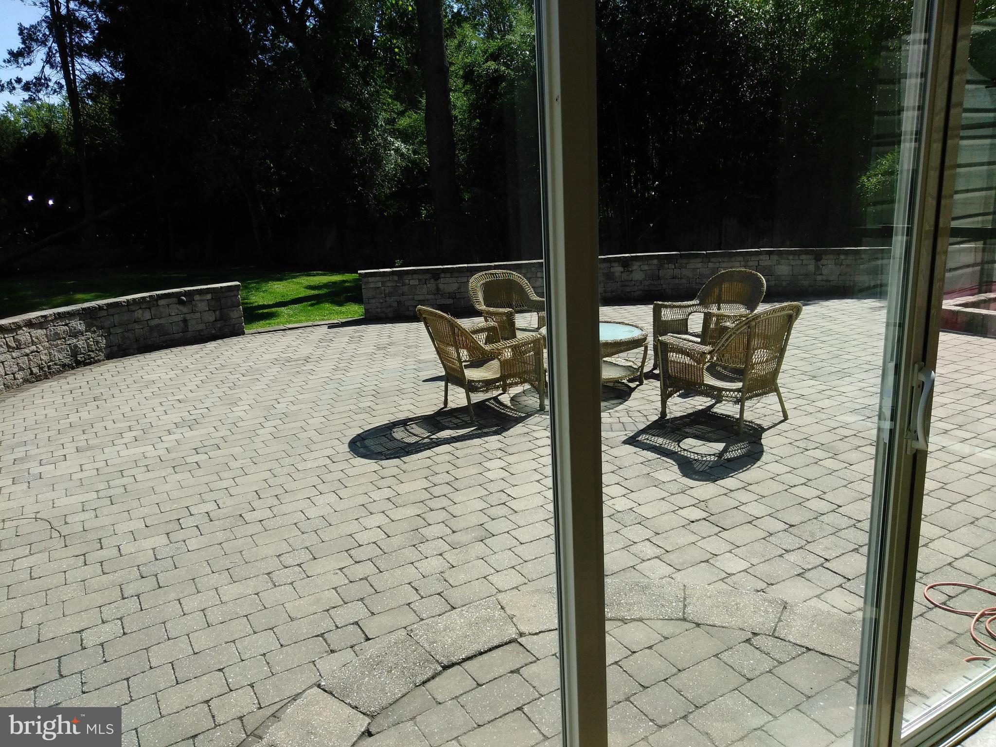 SOUTHAMPTON HGHTS - Residential