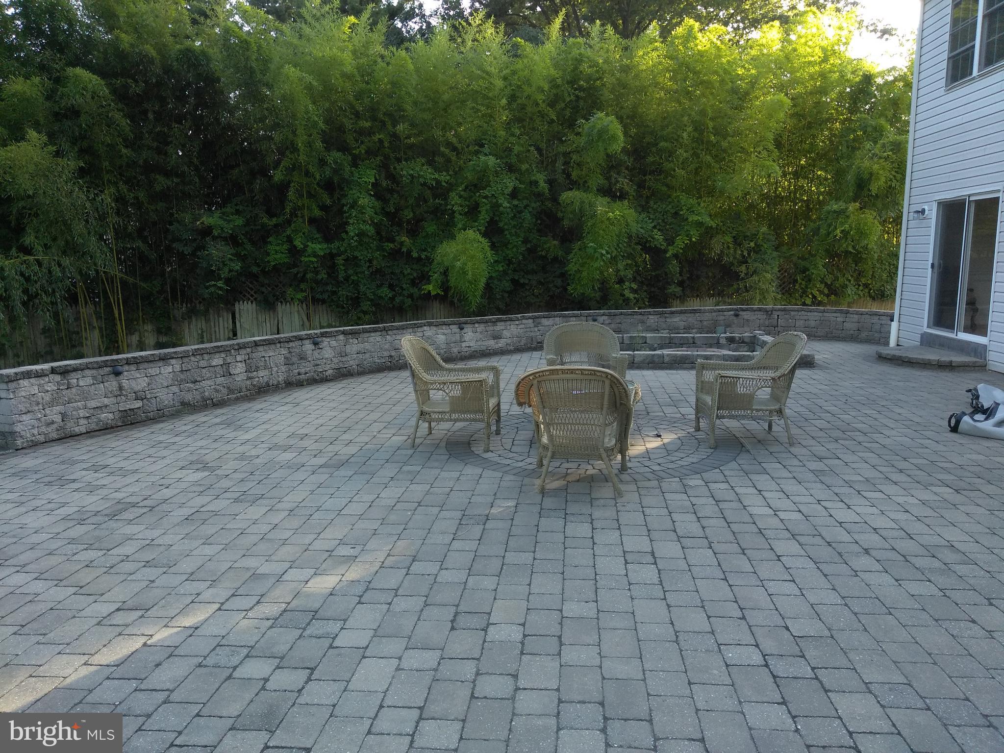 SOUTHAMPTON HGHTS - Residential