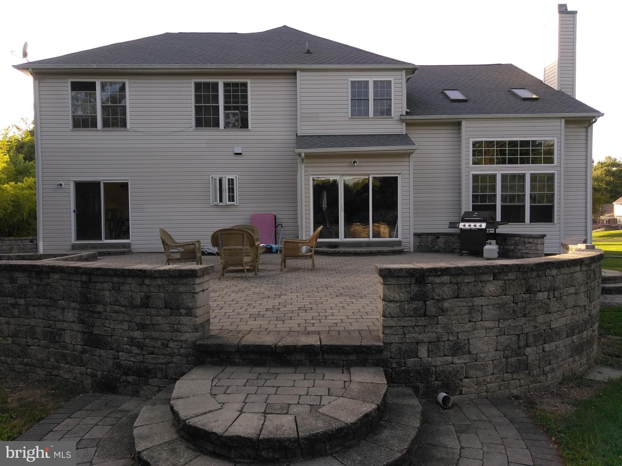 SOUTHAMPTON HGHTS - Residential