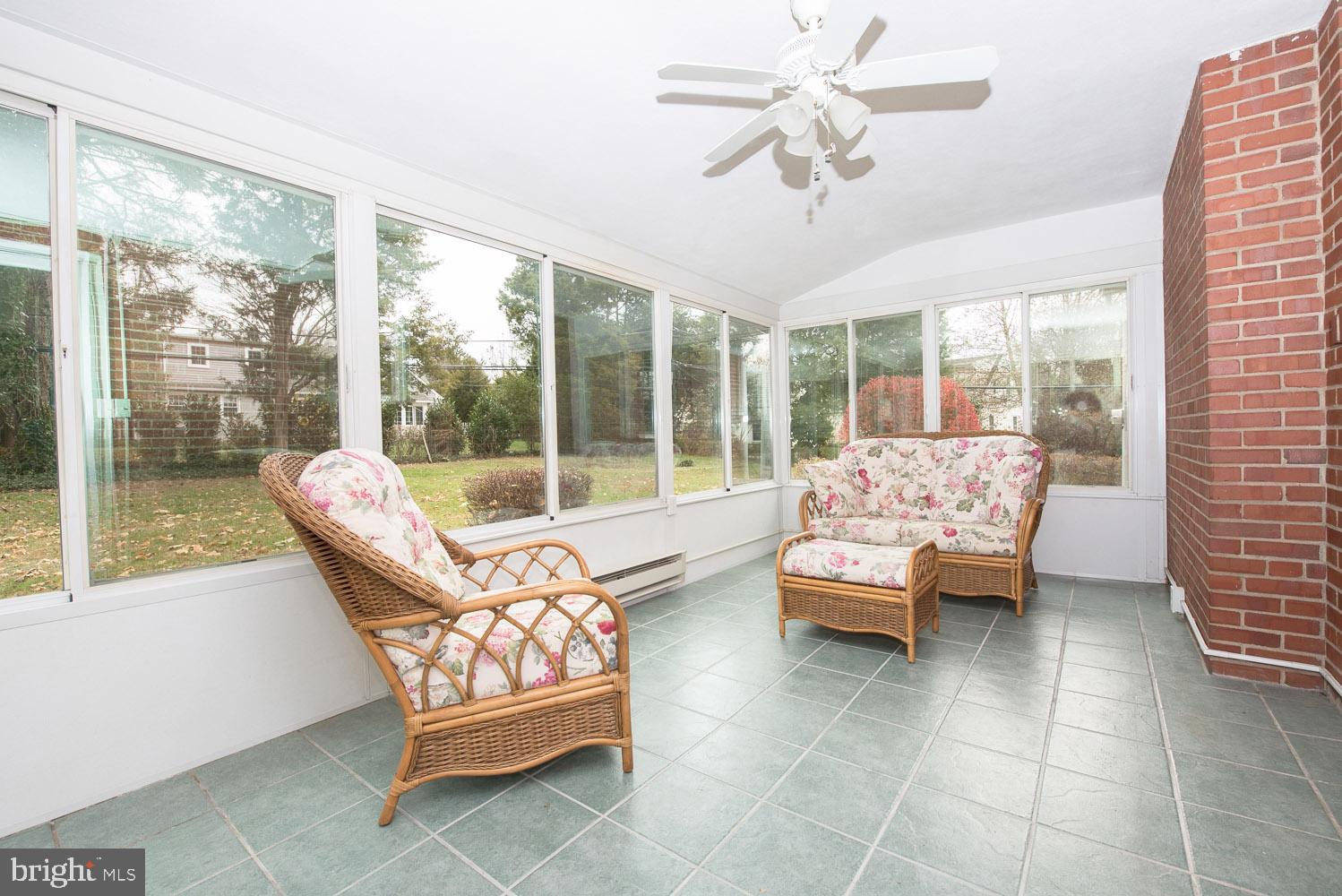 DUNN HILL - Residential