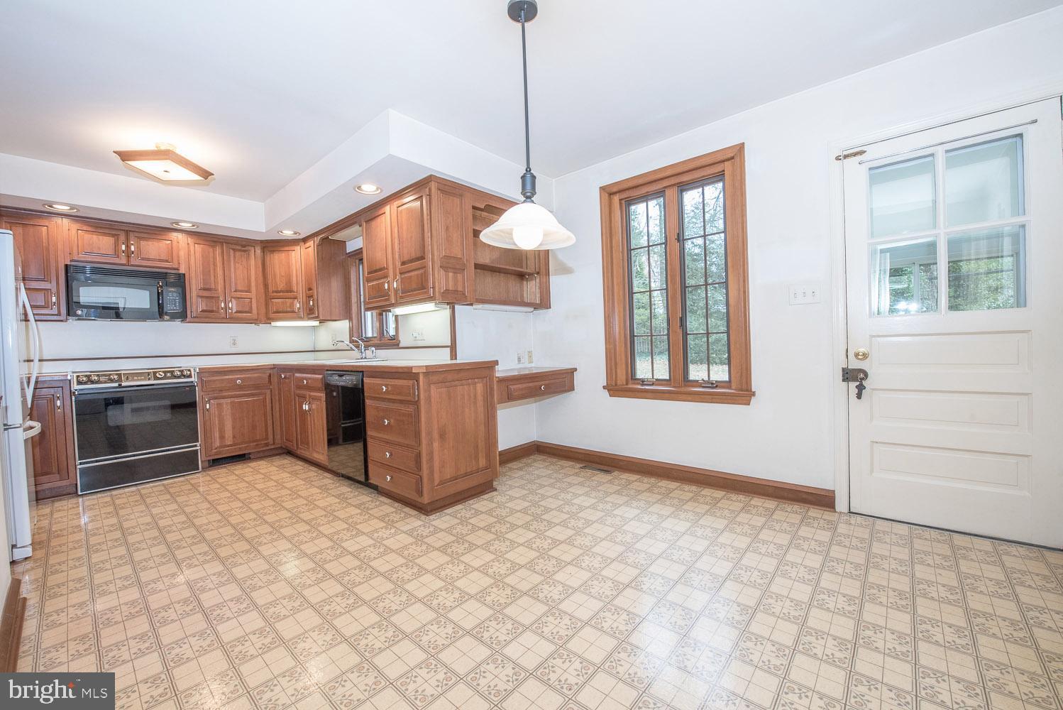 DUNN HILL - Residential