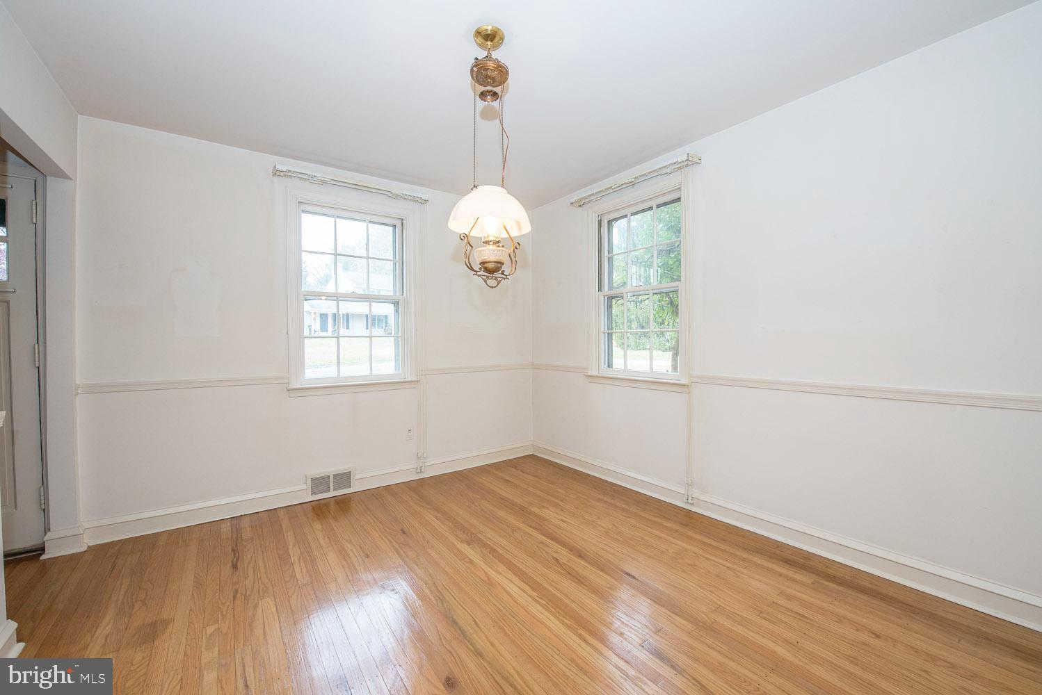 DUNN HILL - Residential