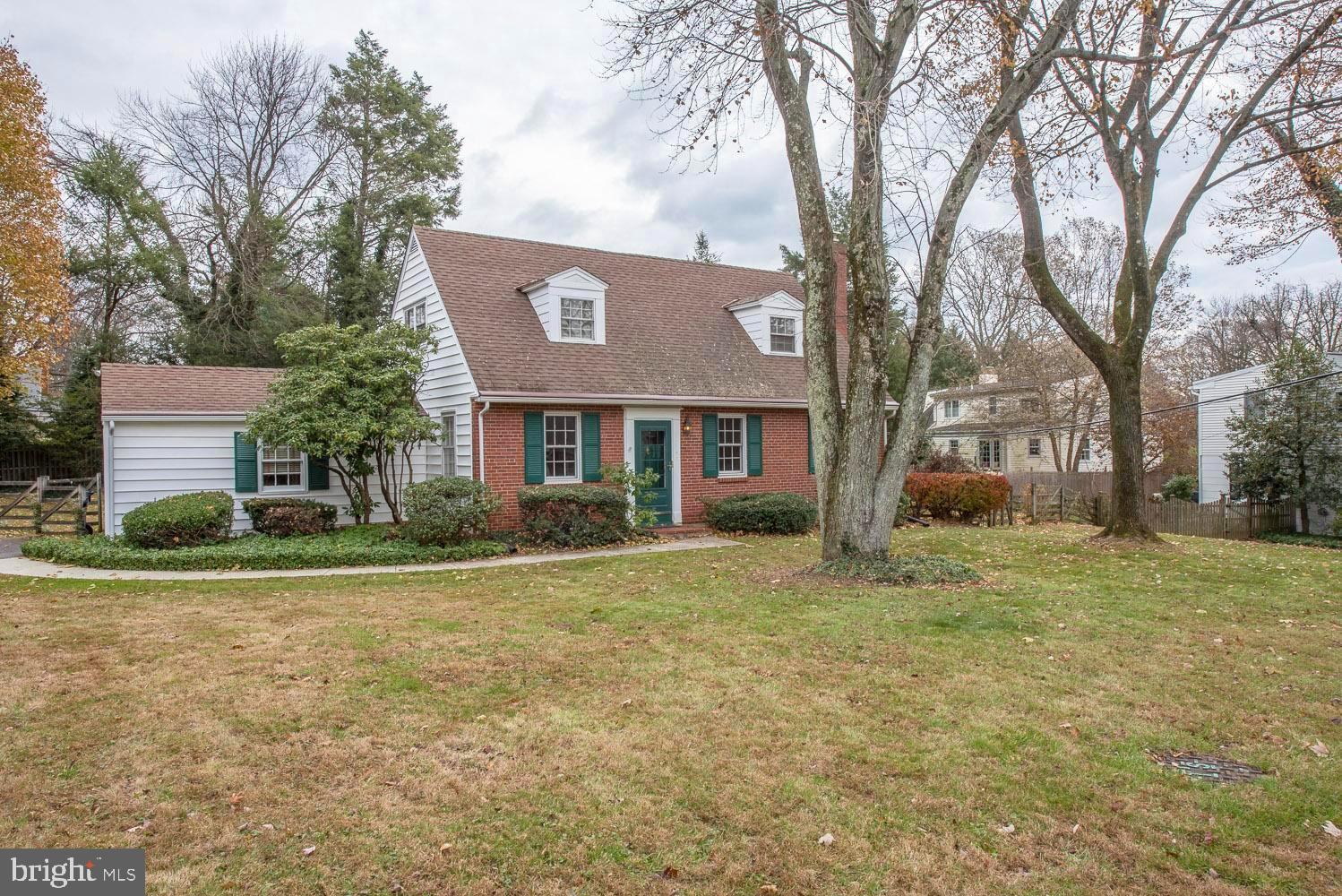 DUNN HILL - Residential