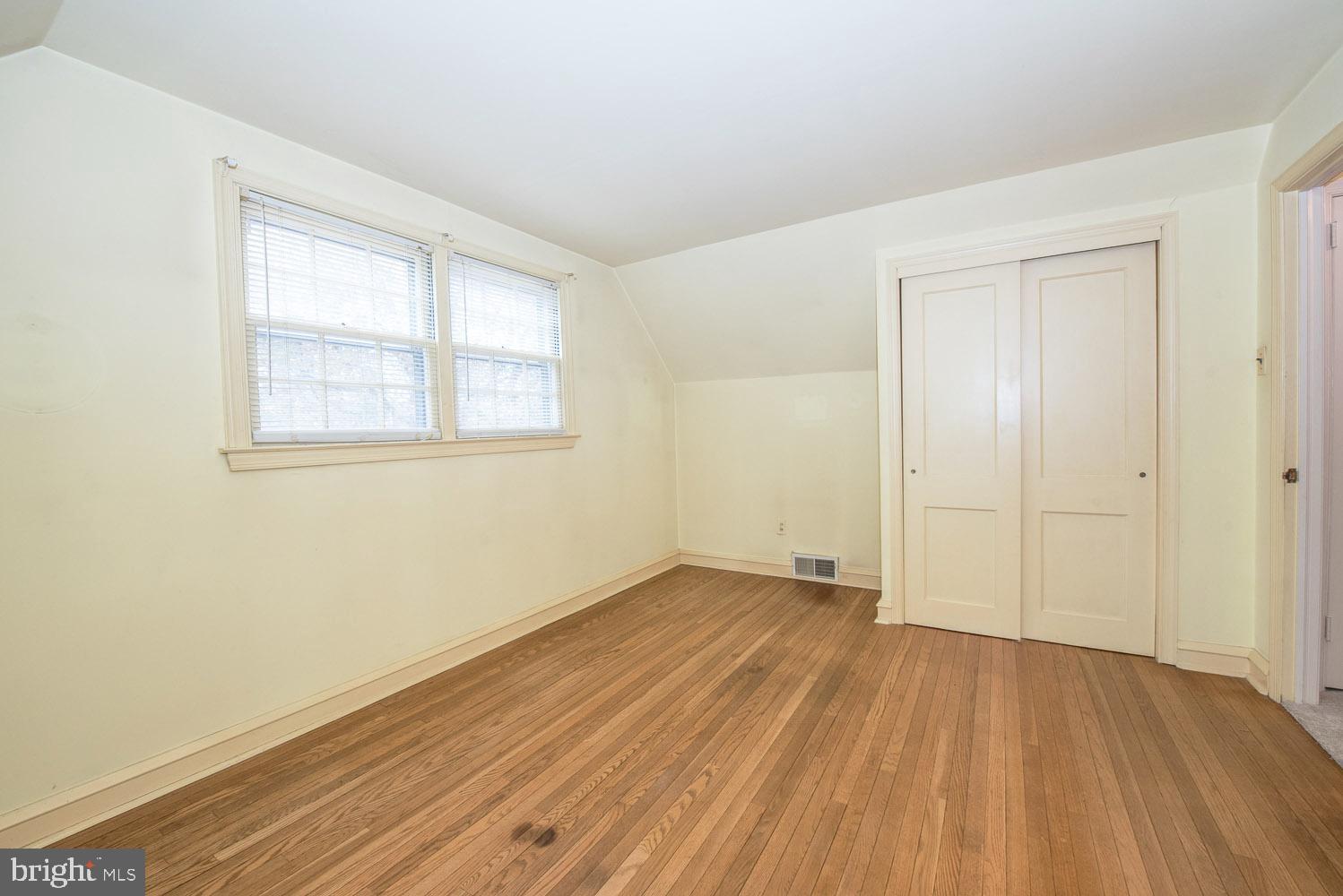 DUNN HILL - Residential