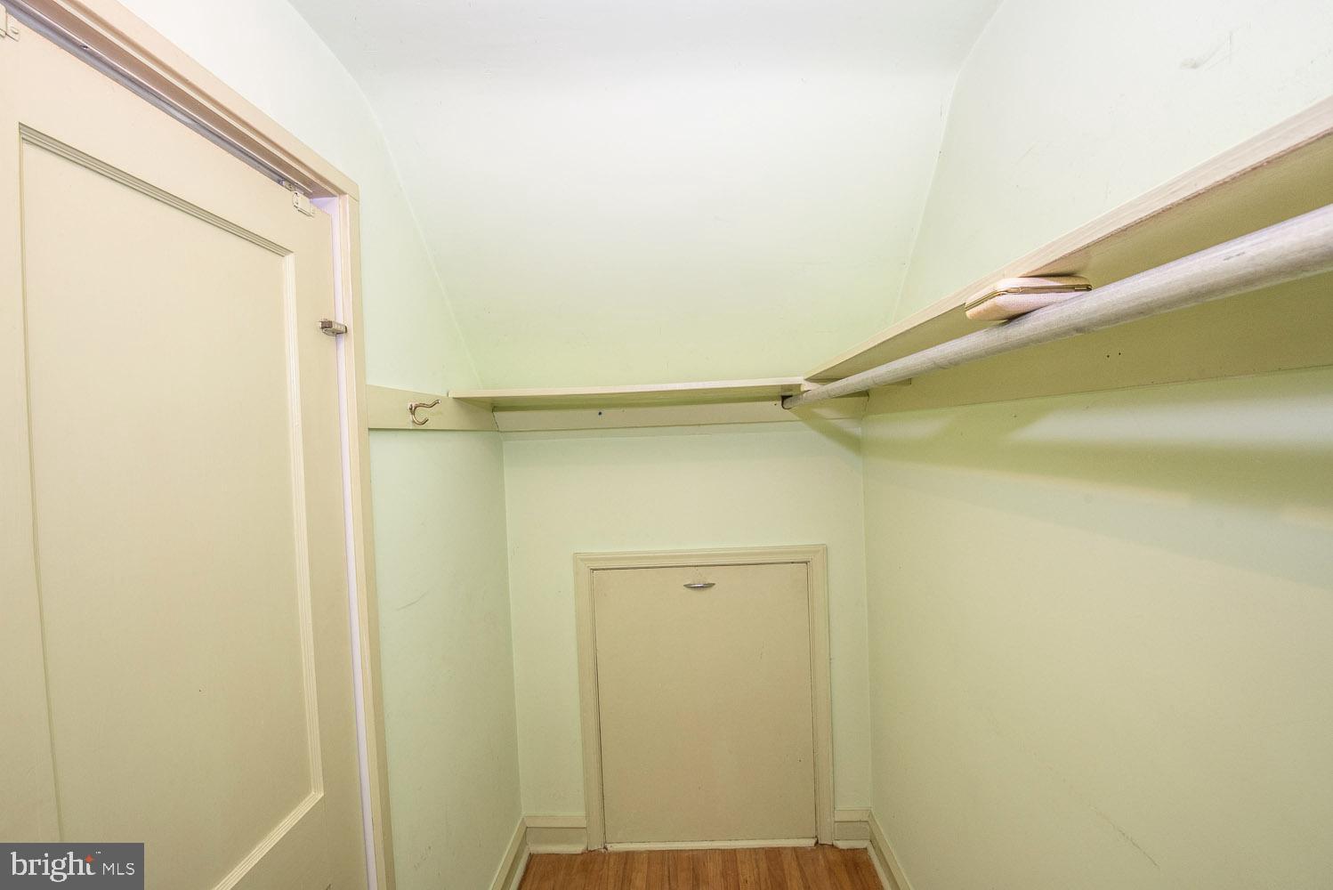 DUNN HILL - Residential