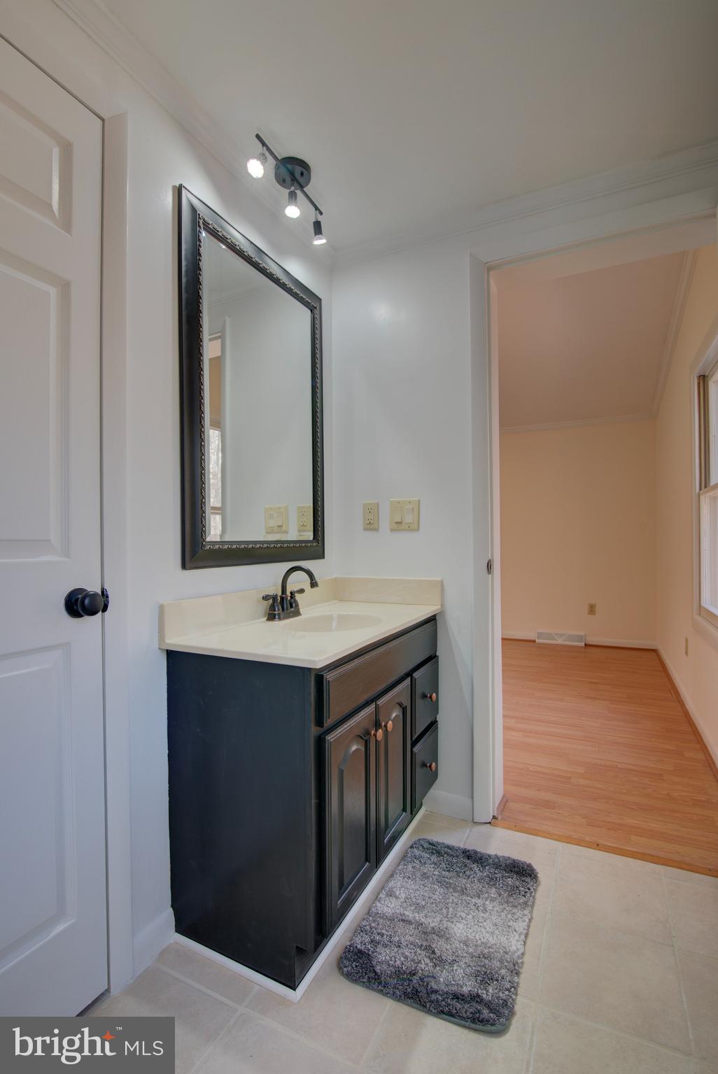 SETTLERS LANDING - Residential