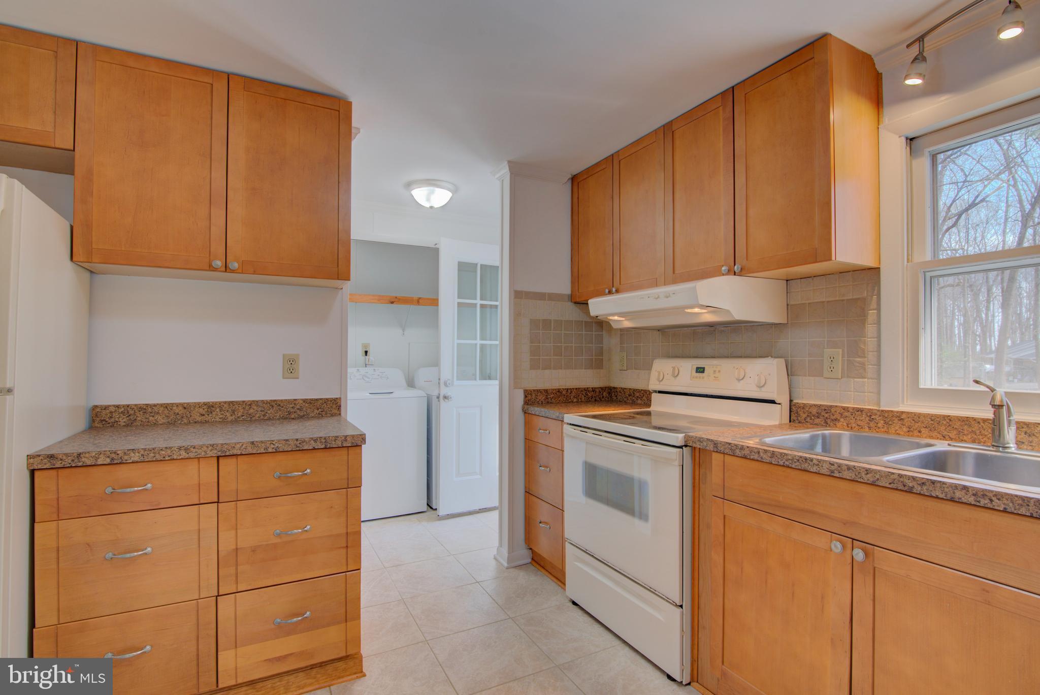 SETTLERS LANDING - Residential