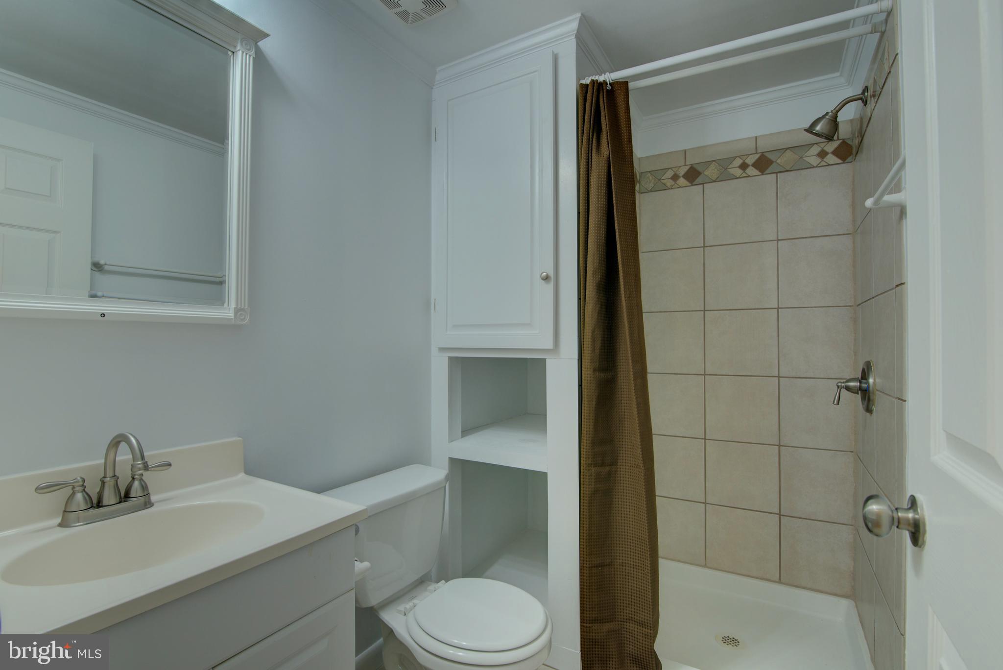 SETTLERS LANDING - Residential