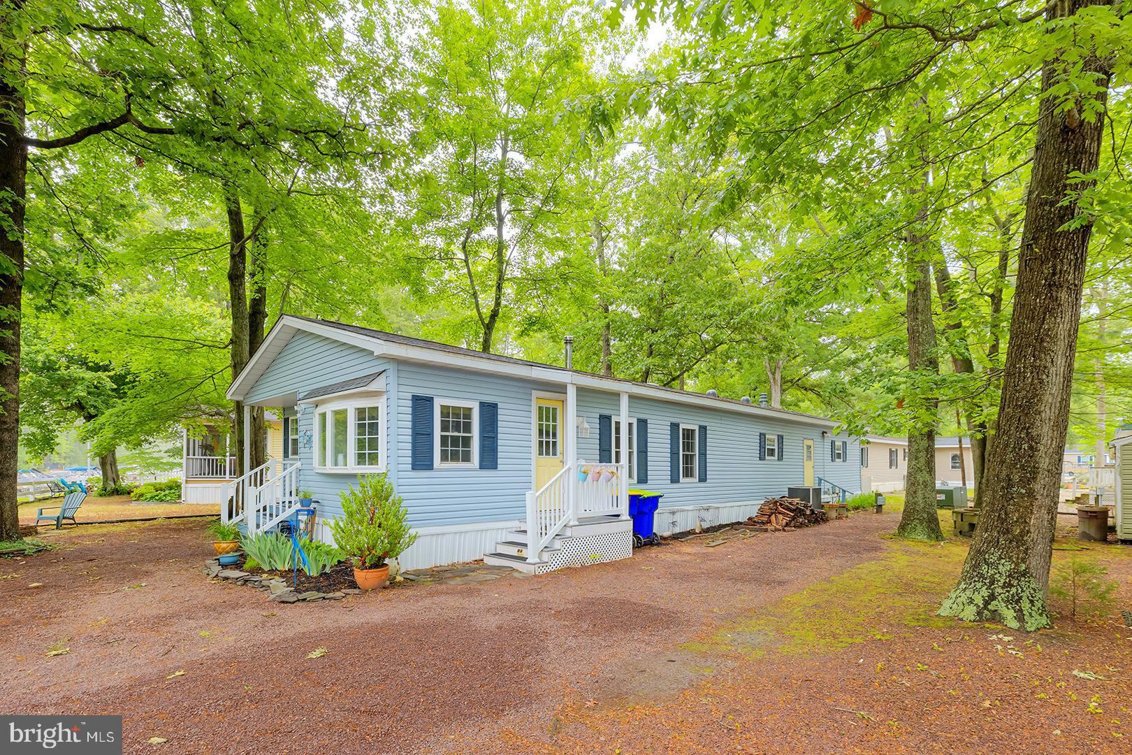 SUN RETREATS REHOBOTH BAY - Residential