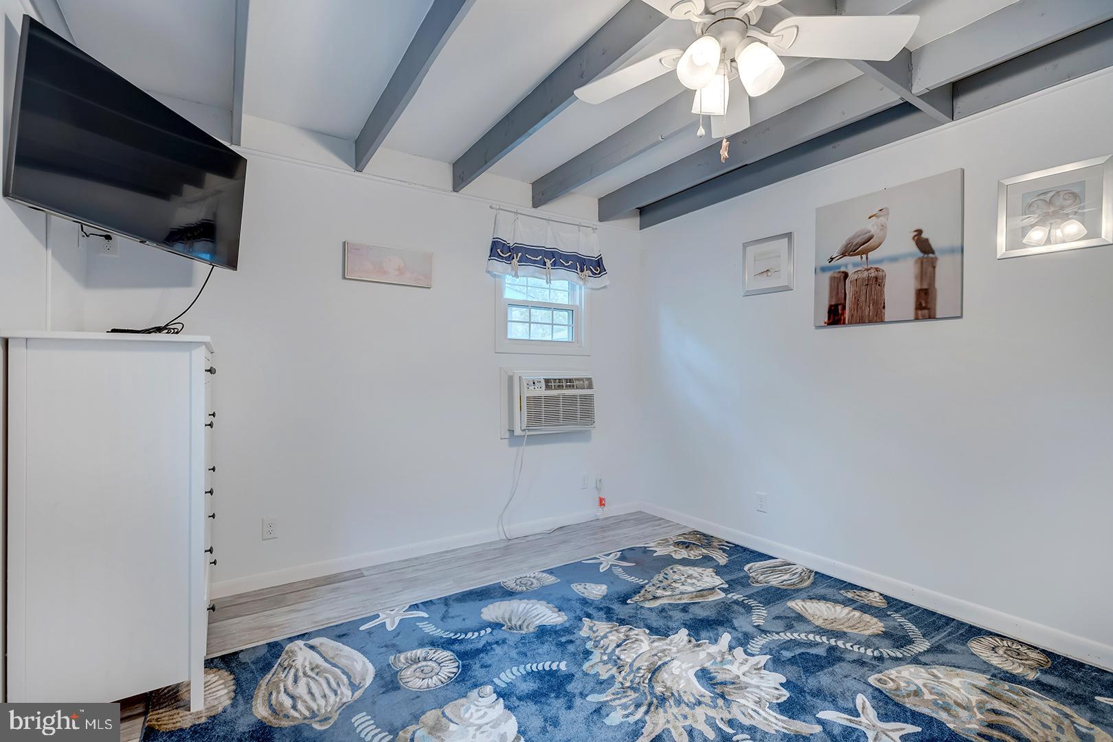 SUN RETREATS REHOBOTH BAY - Residential