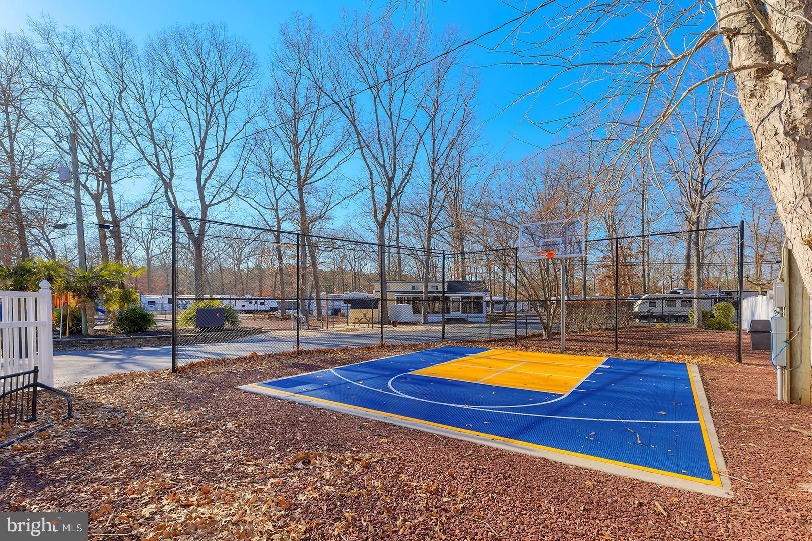 SUN RETREATS REHOBOTH BAY - Residential