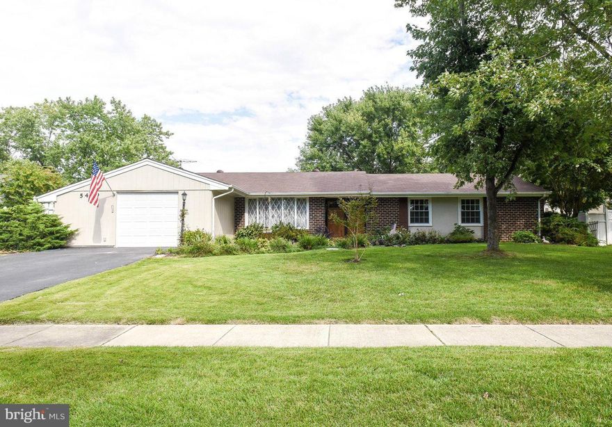 Best Deal is Waldorf! 4 BR 2 Ba Rambler w/ over 1800 sq ft of living space. Updates to include windows, furnace, CAC, roof, Kitchen, both bathrooms, siding, garage door, energy efficient insulation wrap. Home features 1 car garage with extra storage, In-ground pool, fenced in back yard, exclusive landscaped, and so much more! No HOA. Close to shopping, dining, restaurants, etc.