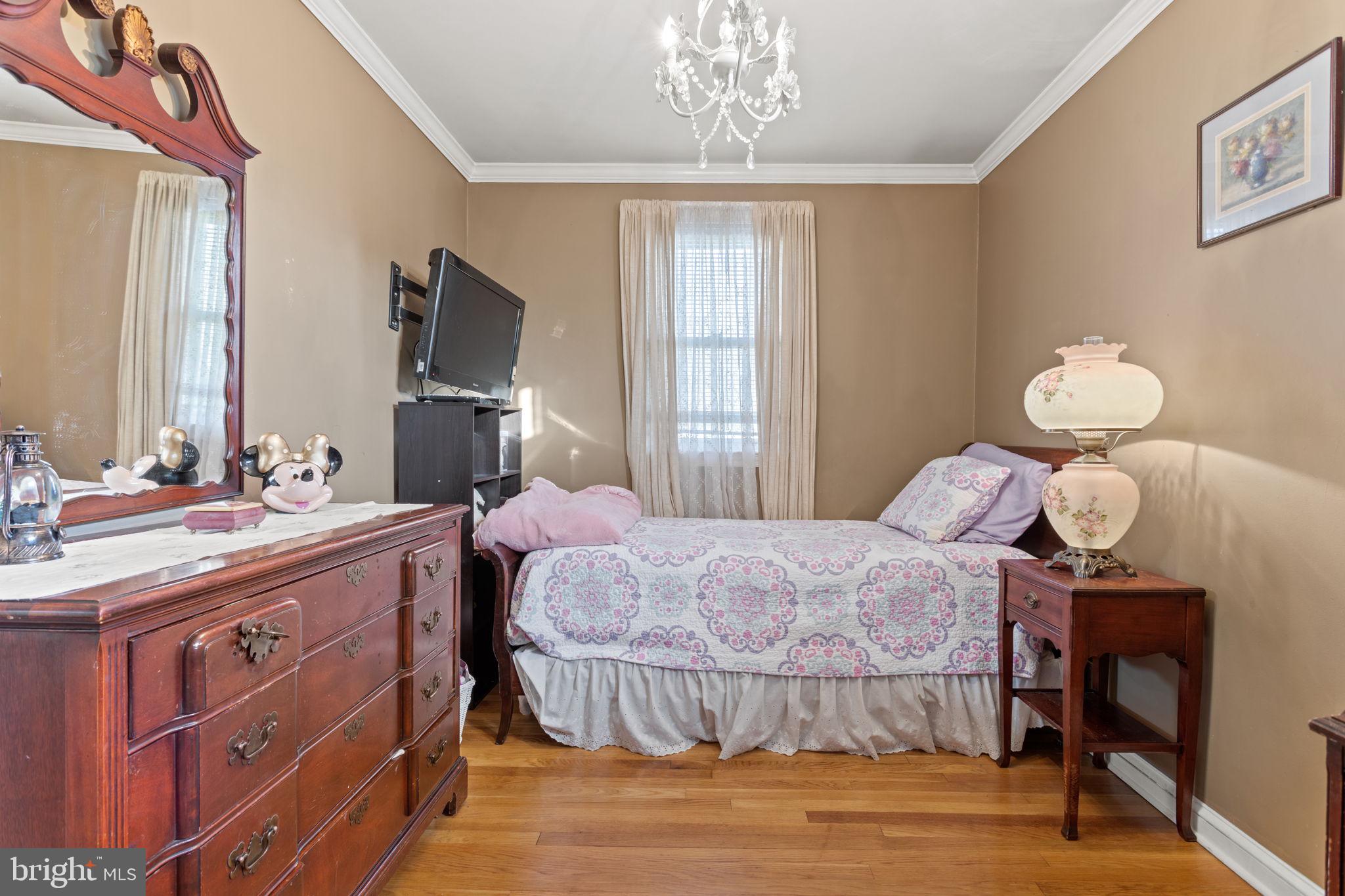 HARRIETT PARK - Residential