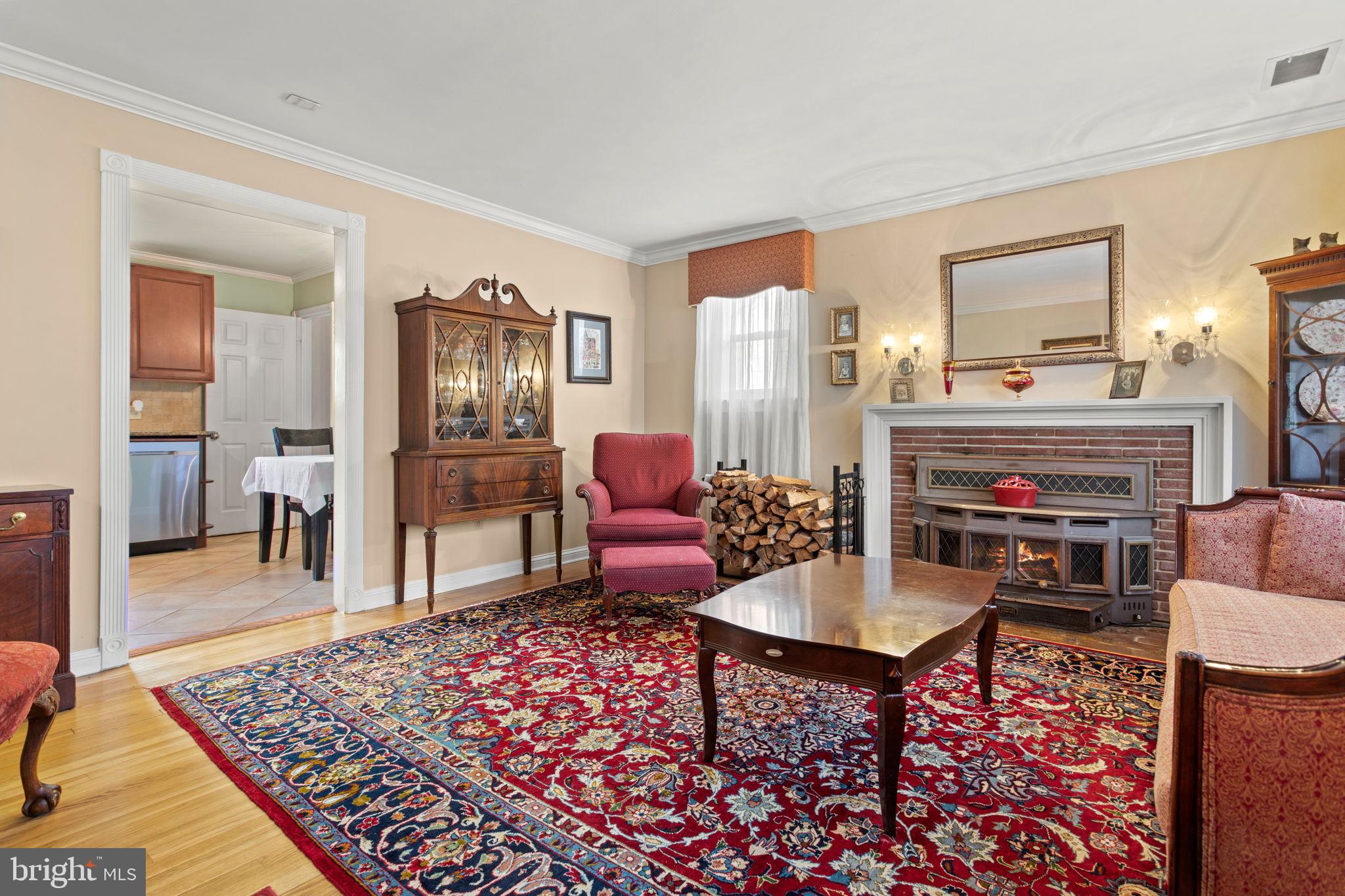 HARRIETT PARK - Residential