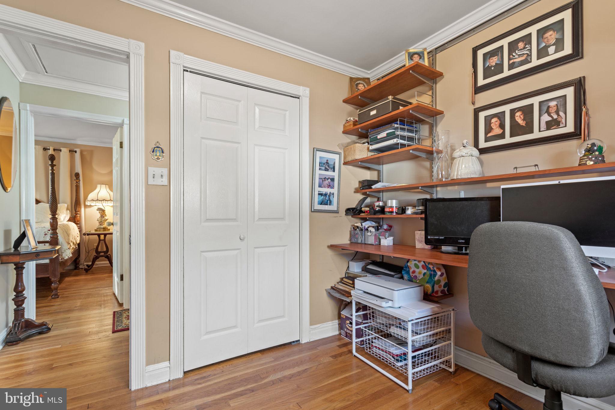 HARRIETT PARK - Residential