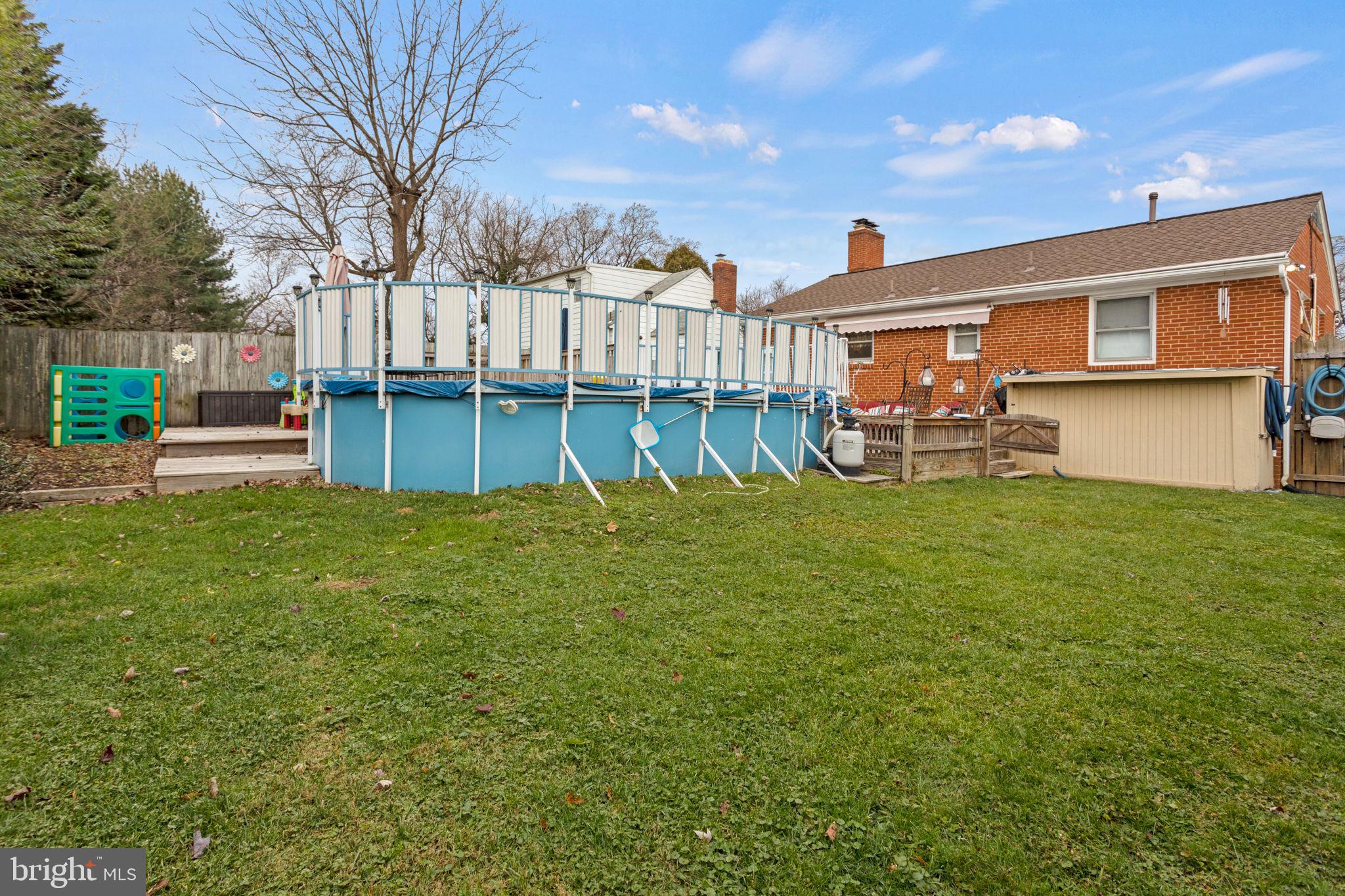 HARRIETT PARK - Residential