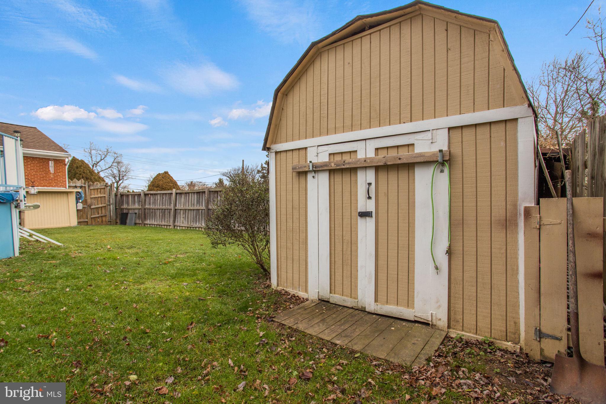 HARRIETT PARK - Residential