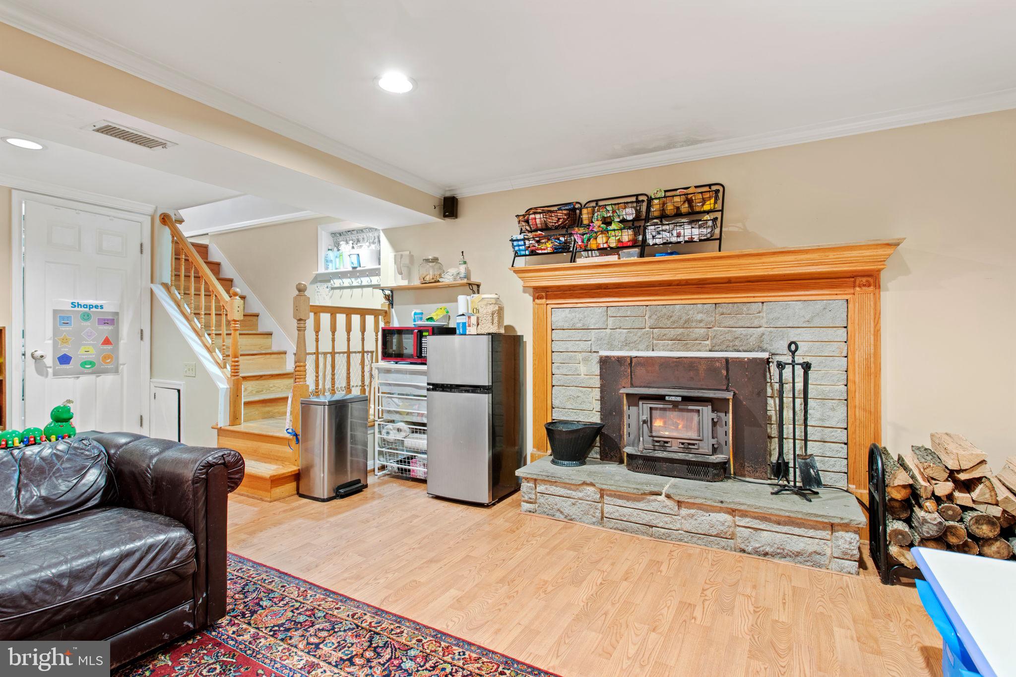 HARRIETT PARK - Residential