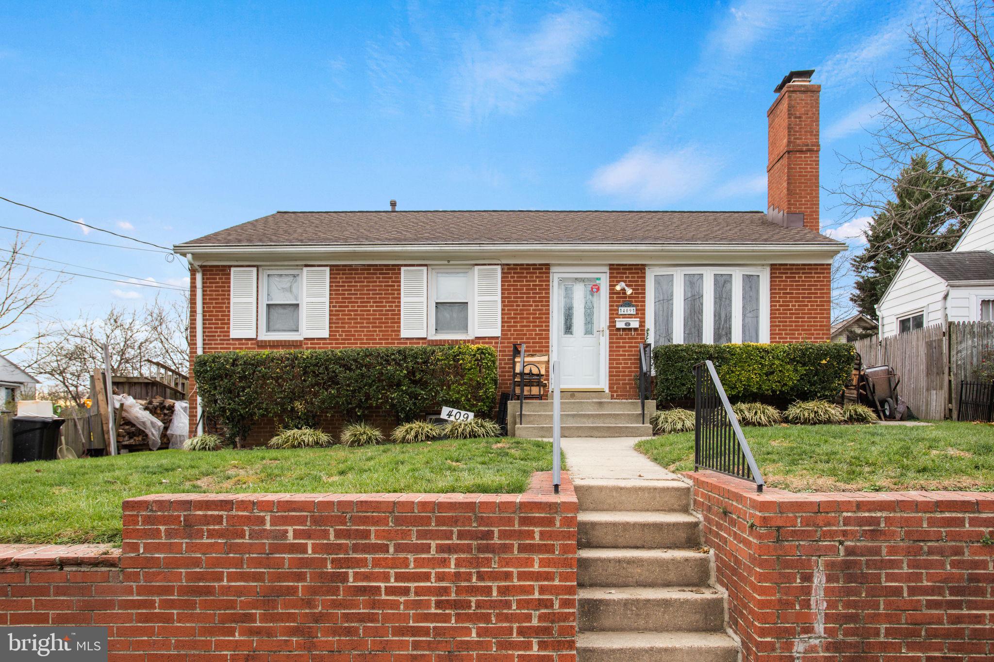 HARRIETT PARK - Residential