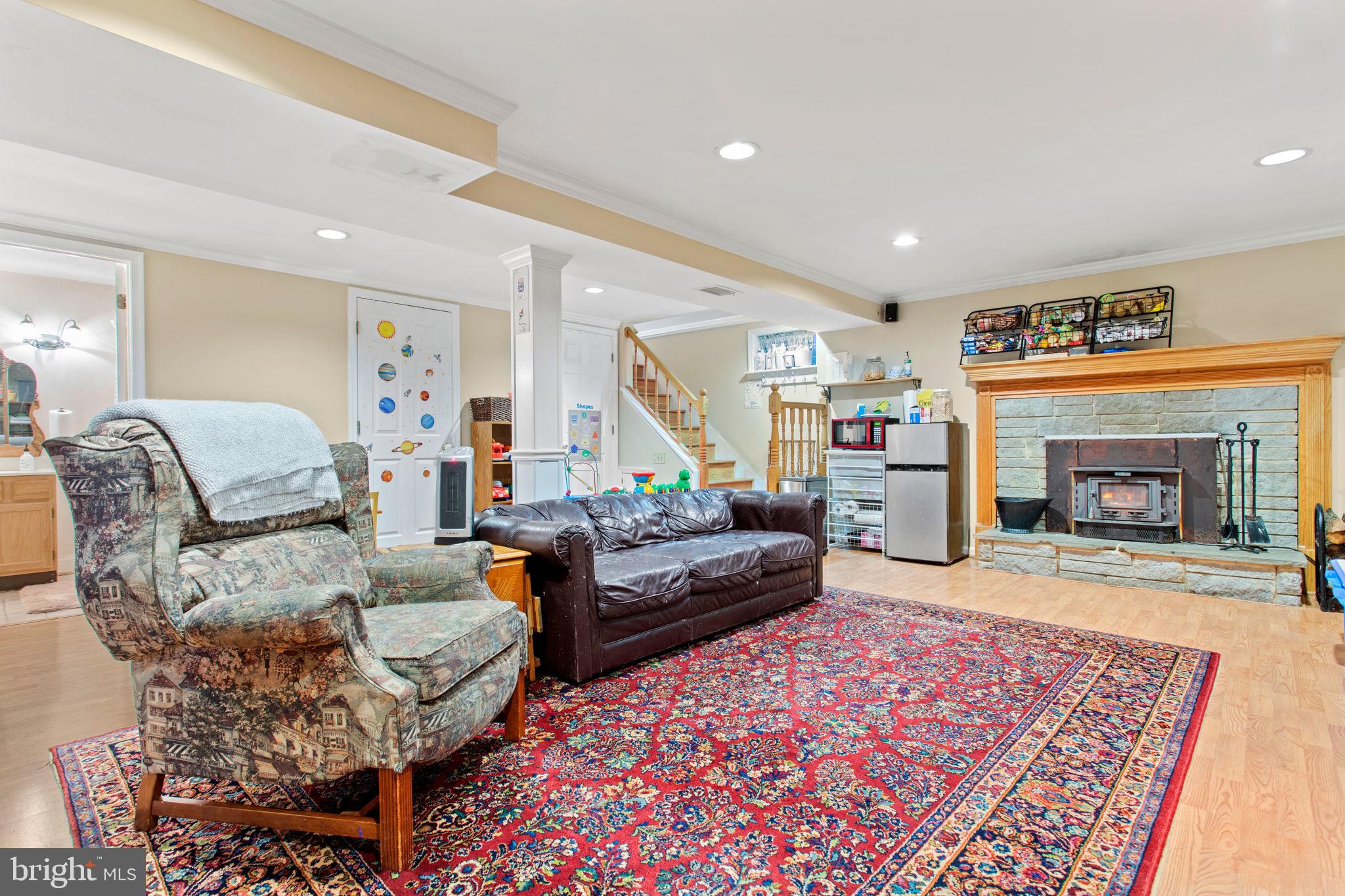 HARRIETT PARK - Residential