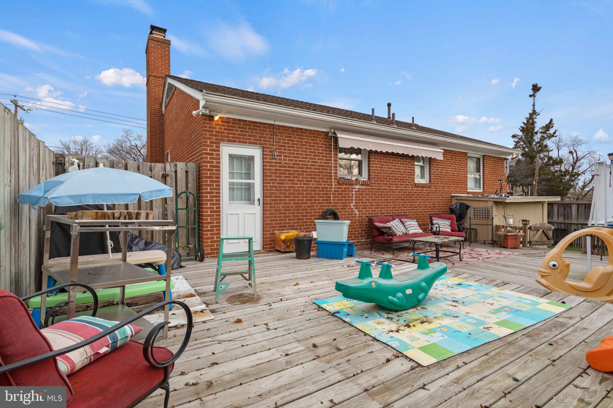 HARRIETT PARK - Residential