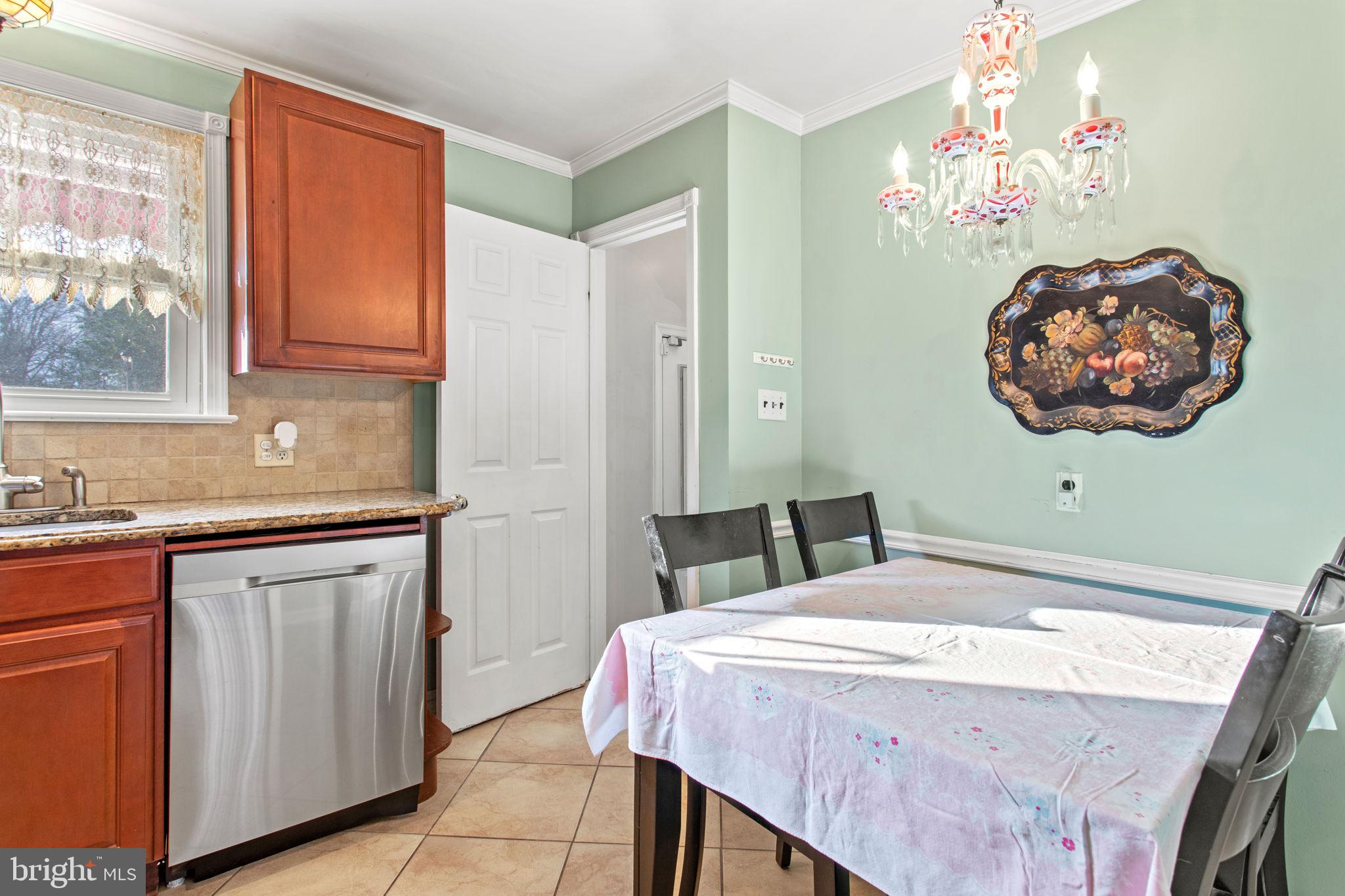 HARRIETT PARK - Residential