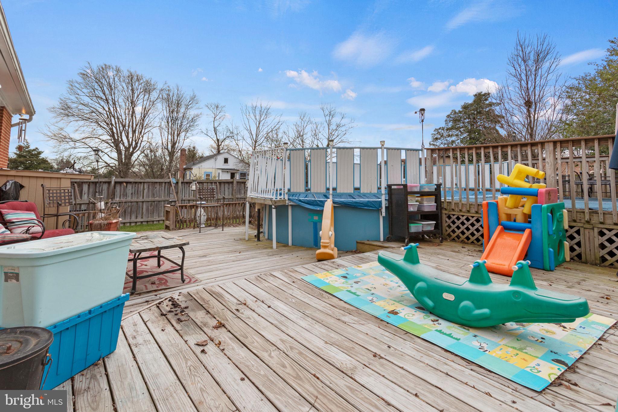 HARRIETT PARK - Residential