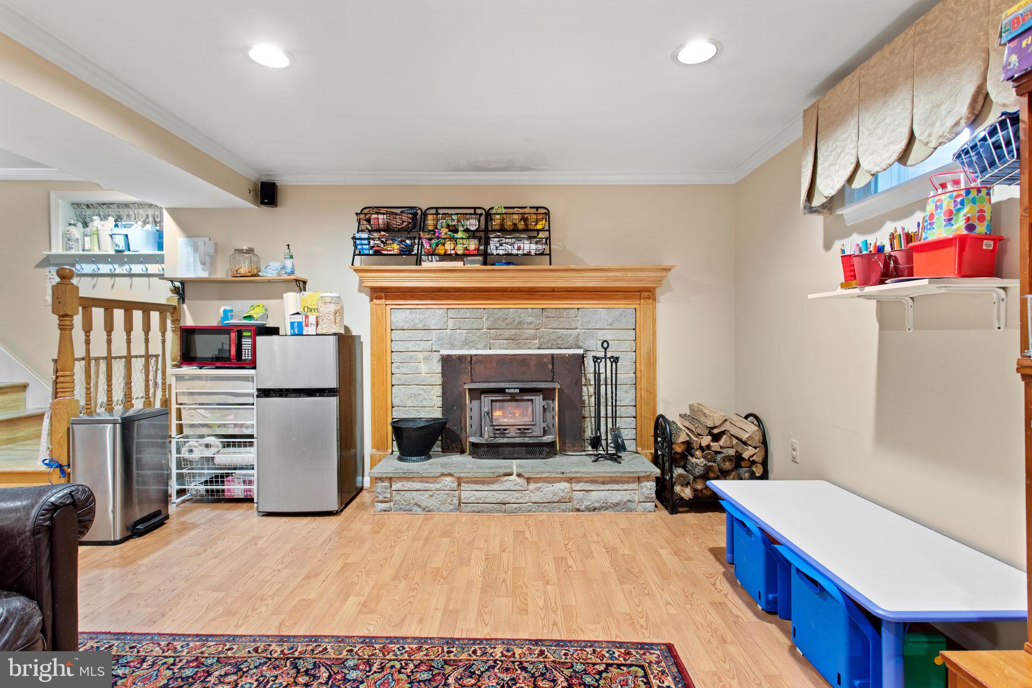 HARRIETT PARK - Residential