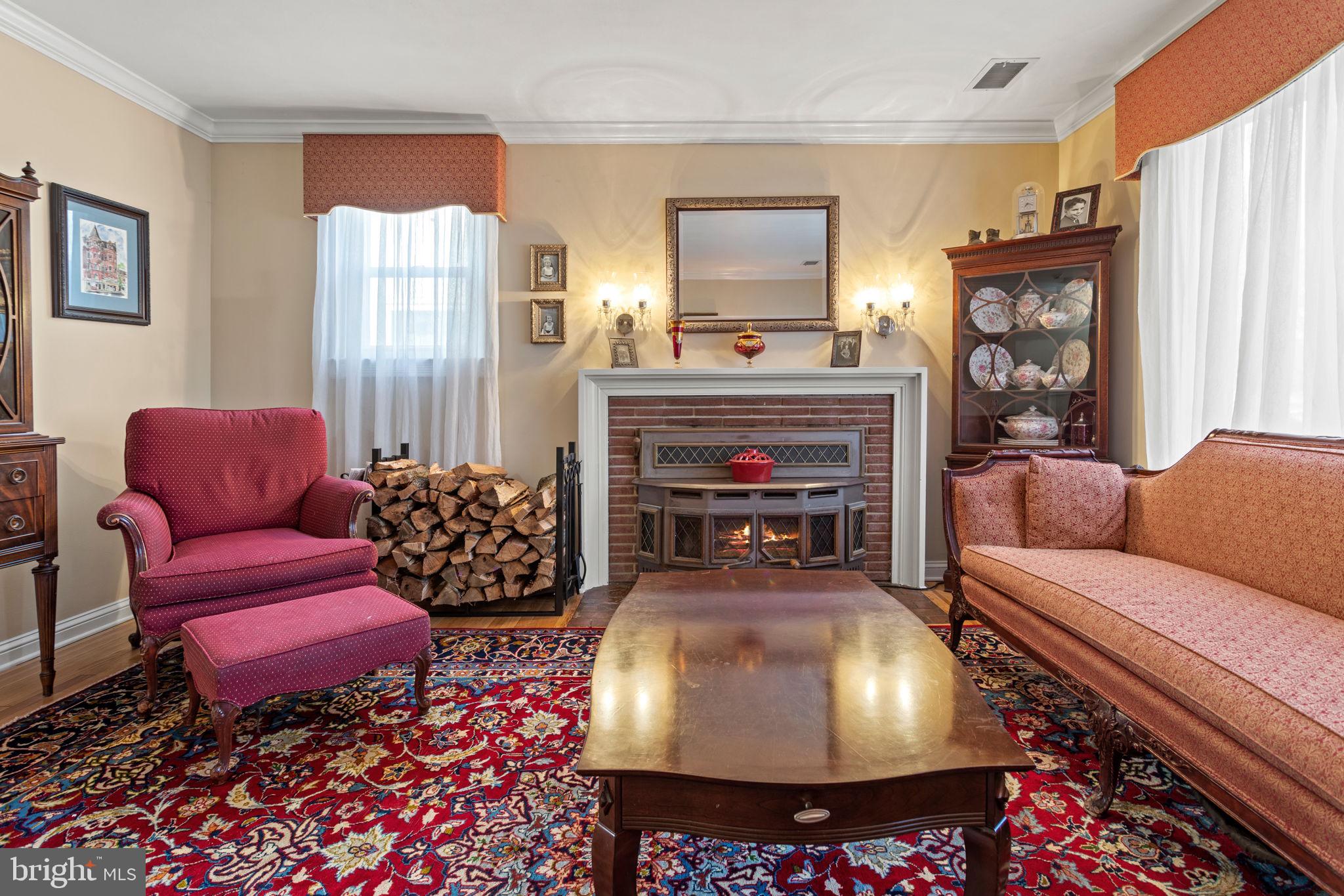 HARRIETT PARK - Residential