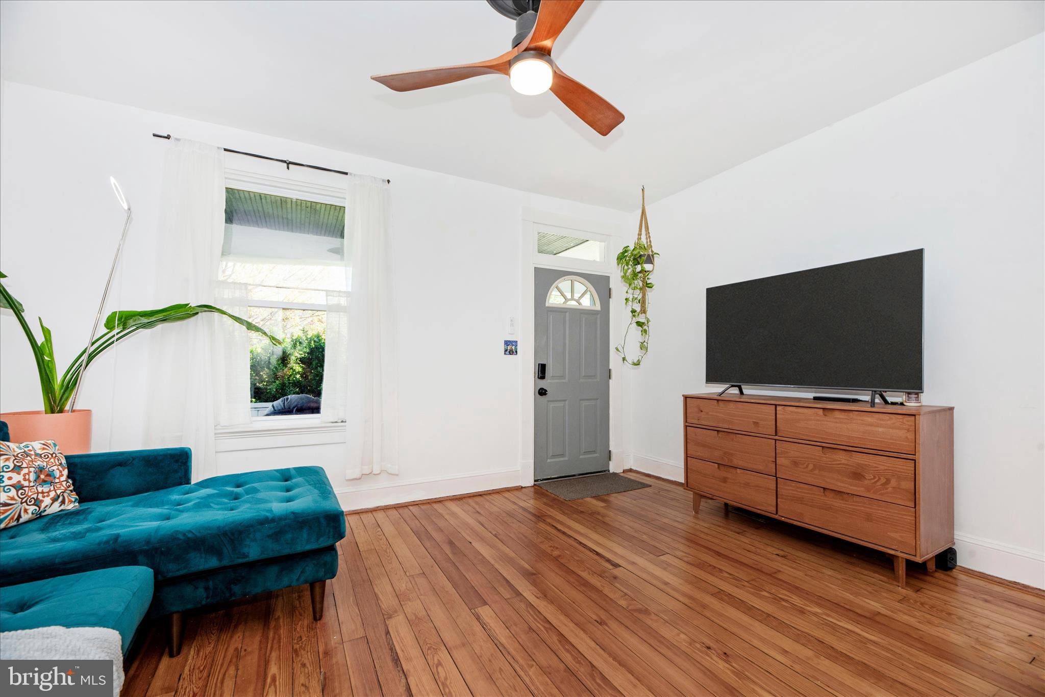 DOWNTOWN - Residential