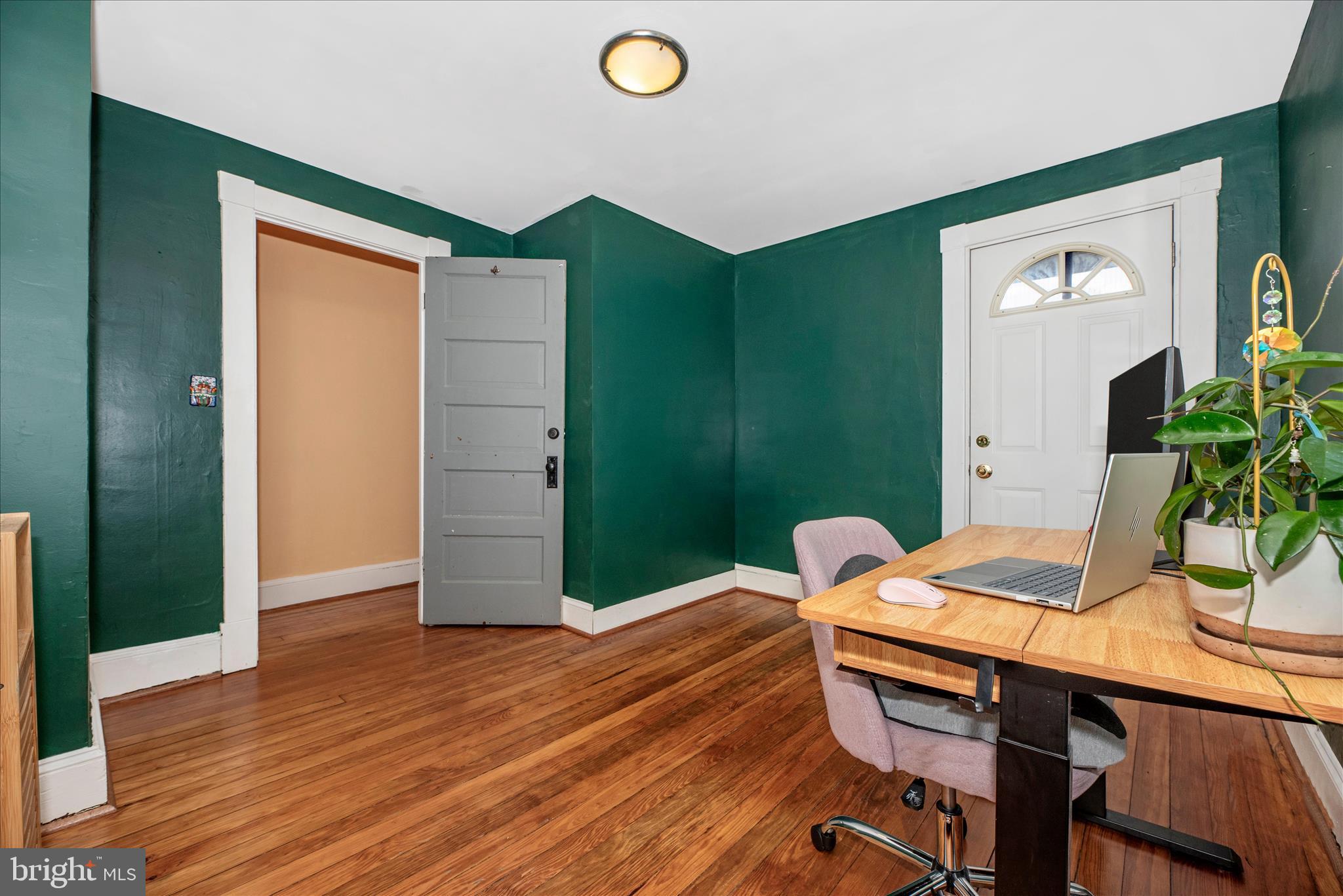 DOWNTOWN - Residential