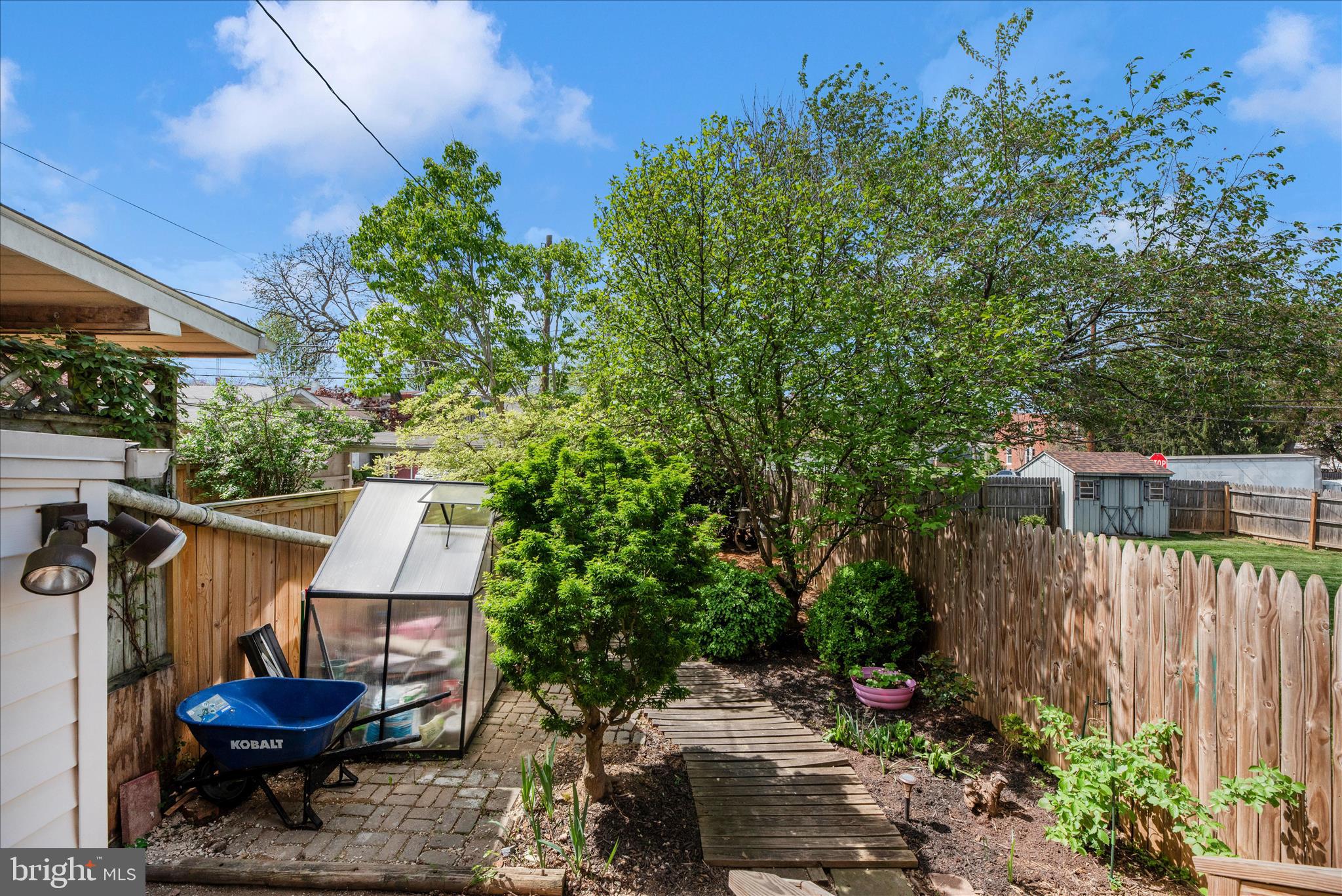 DOWNTOWN - Residential